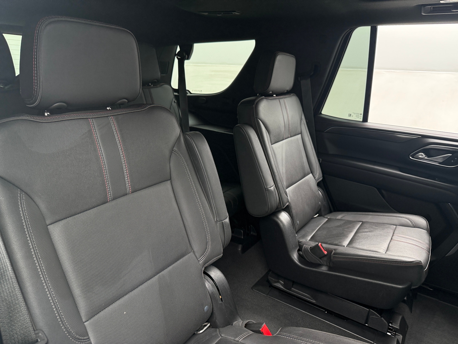 Thumbnail: 2022 Chevrolet Tahoe - 5