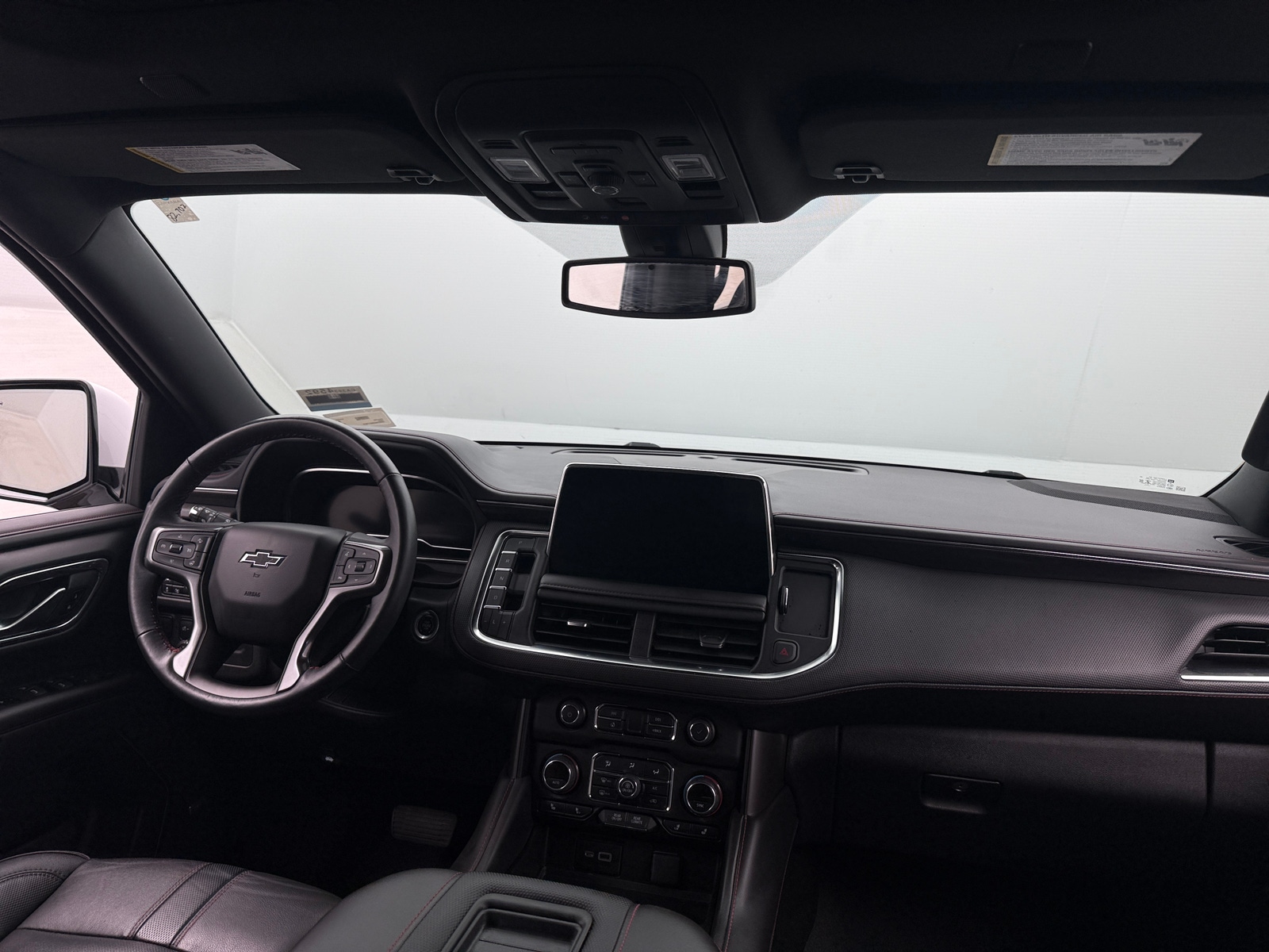 Thumbnail: 2022 Chevrolet Tahoe - 2