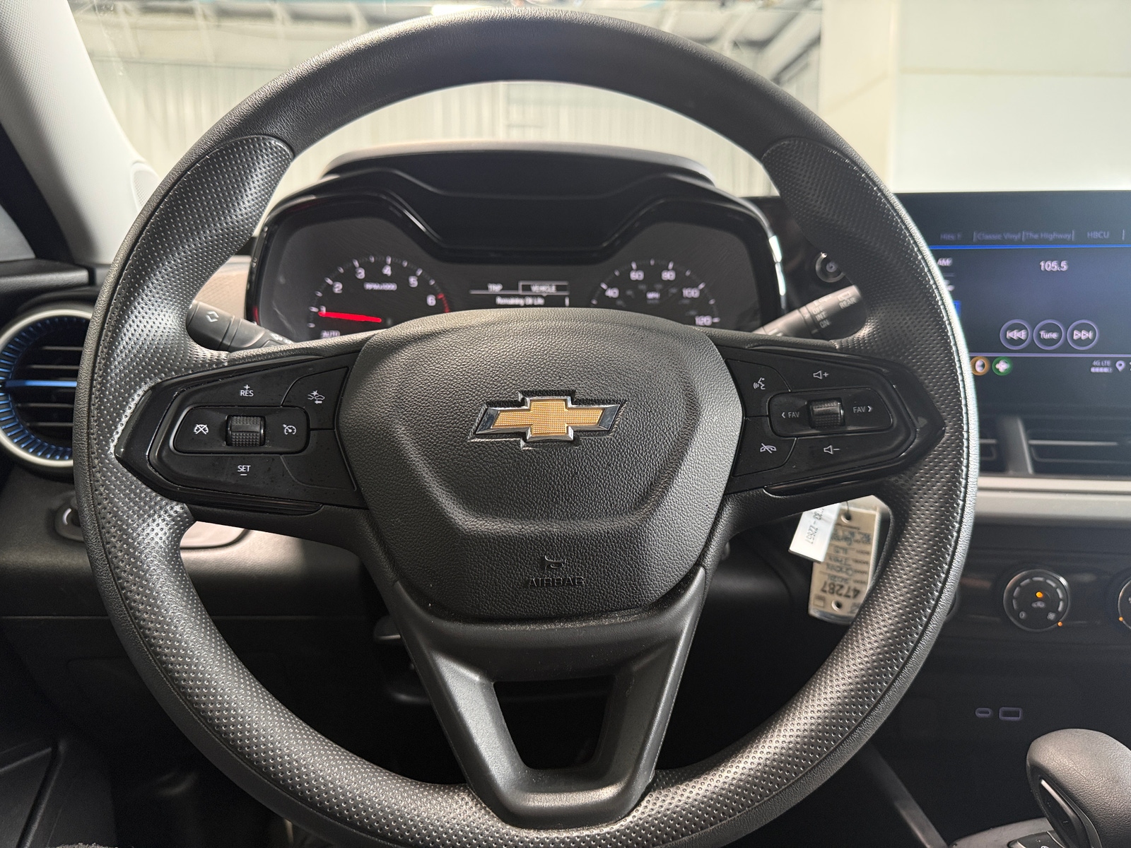 Thumbnail: 2024 Chevrolet Trax - 5