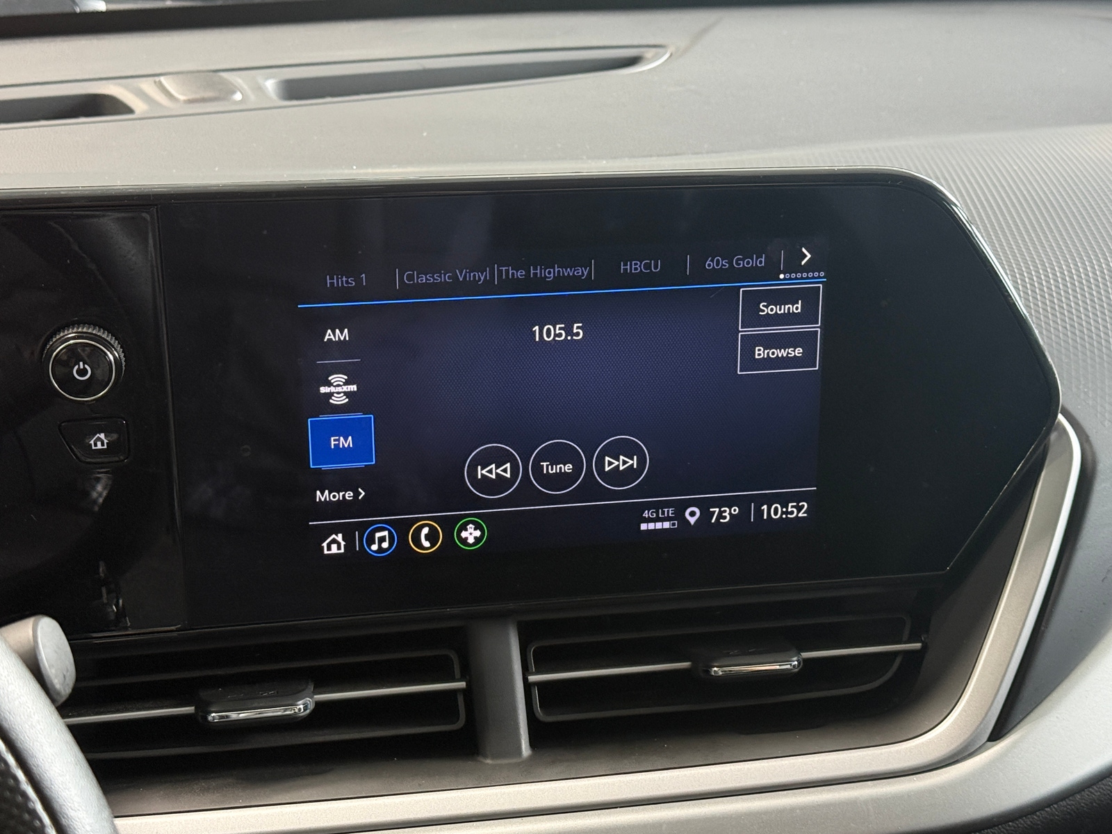 Thumbnail: 2024 Chevrolet Trax - 4