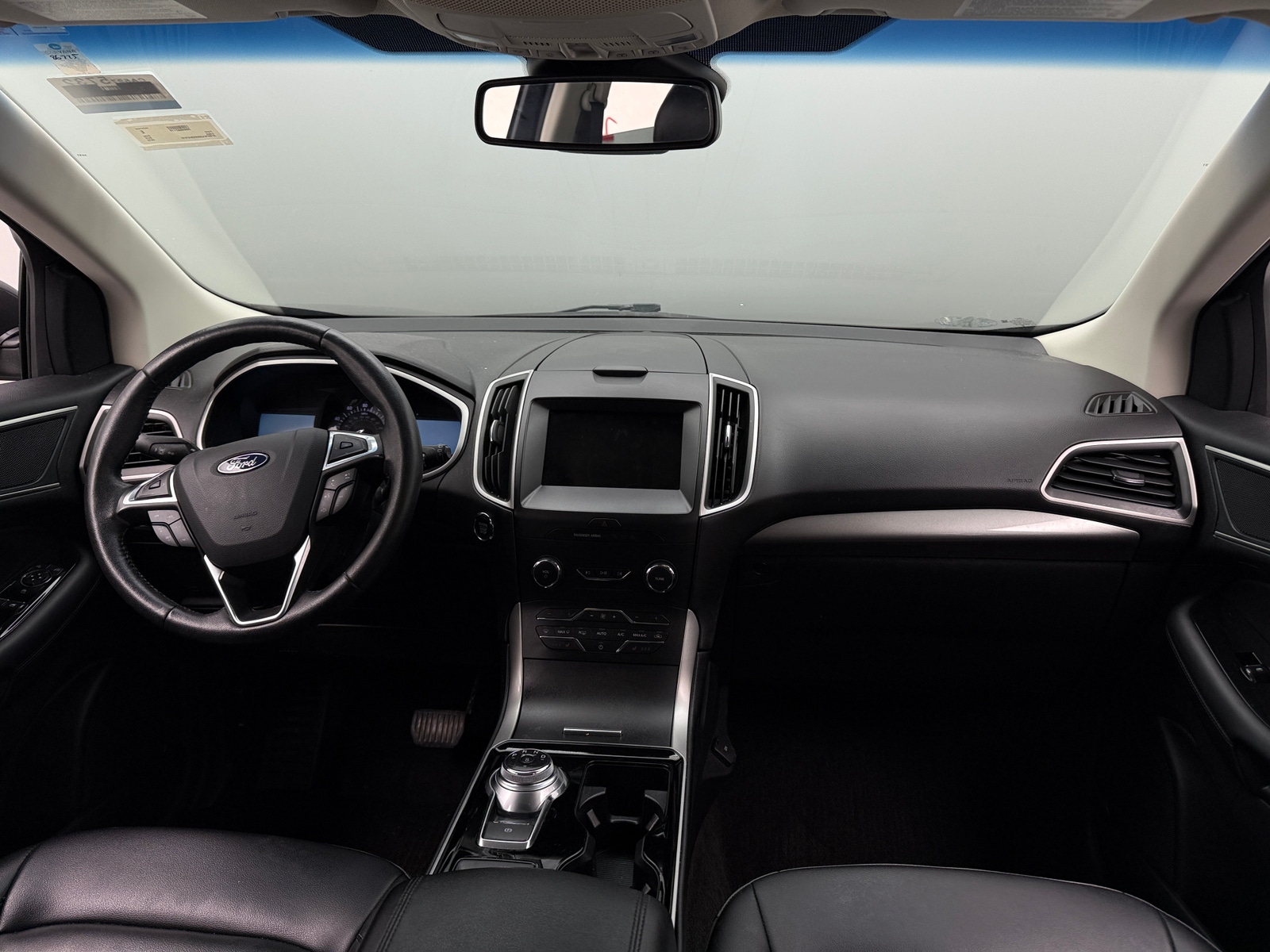 Thumbnail: 2019 Ford Edge - 3