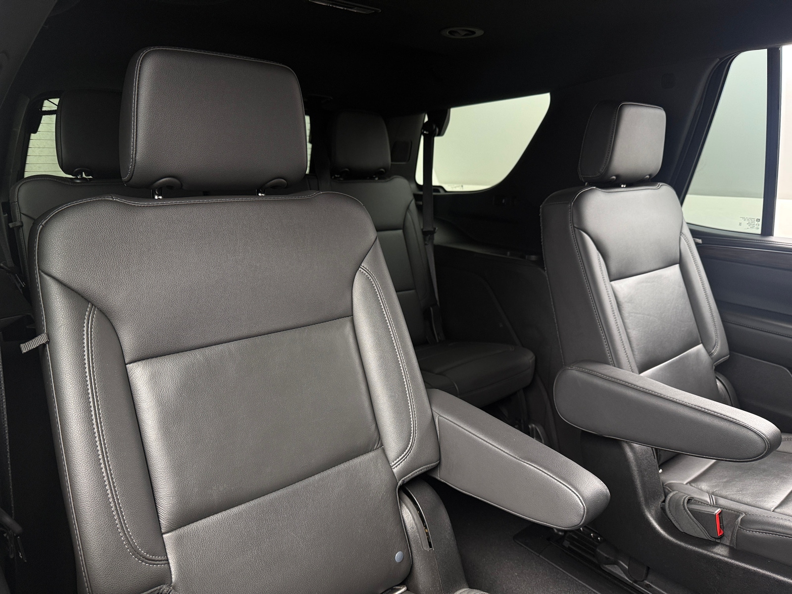 Thumbnail: 2021 Chevrolet Tahoe - 5