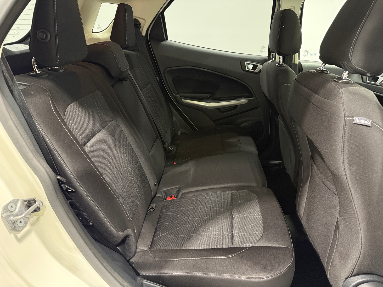 Thumbnail: 2018 Ford EcoSport - 6