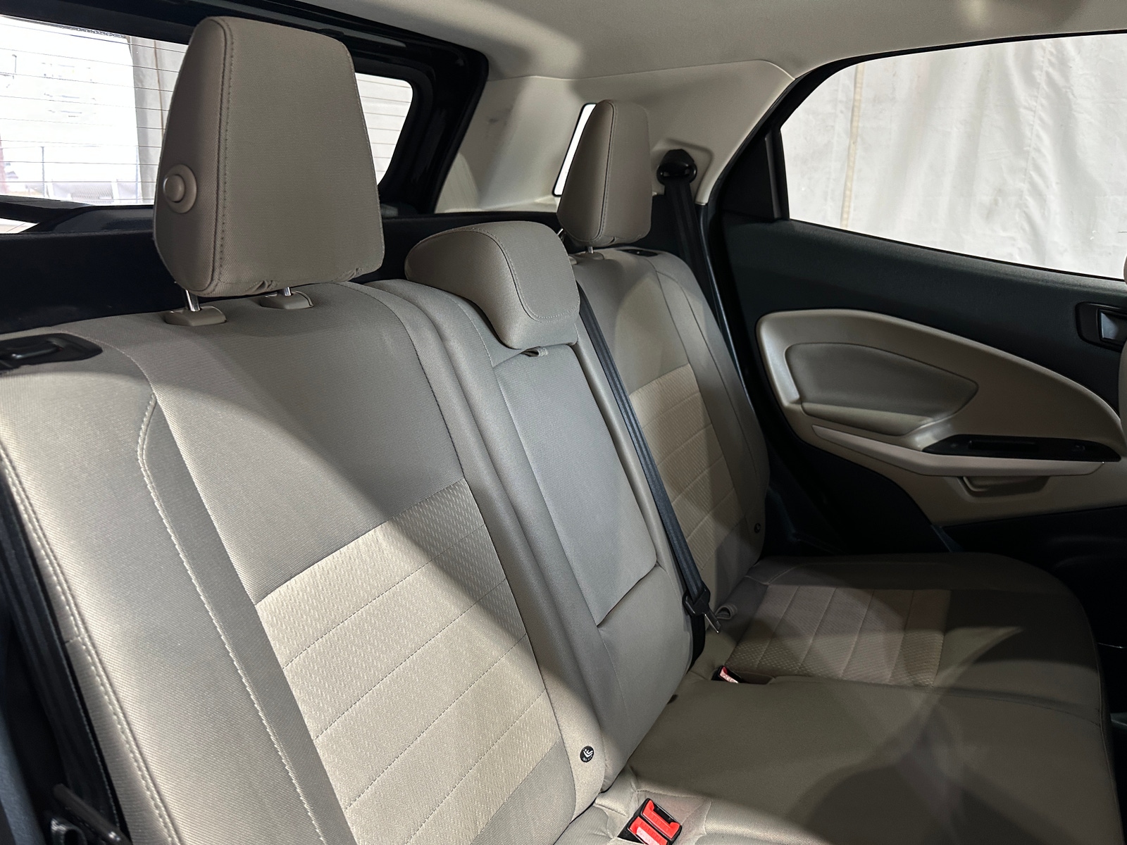 Thumbnail: 2019 Ford EcoSport - 6