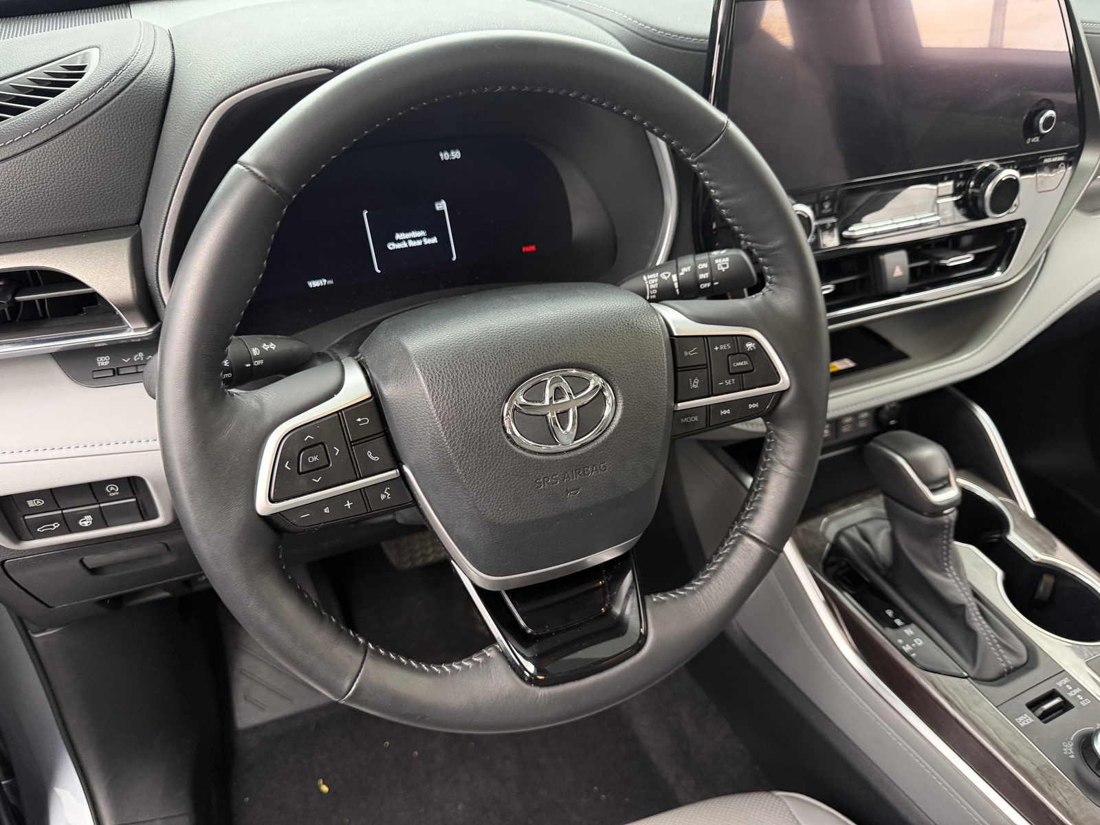 Thumbnail: 2024 Toyota Highlander - 5