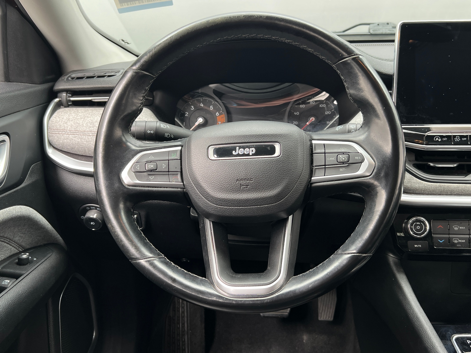 Thumbnail: 2022 Jeep Compass - 4