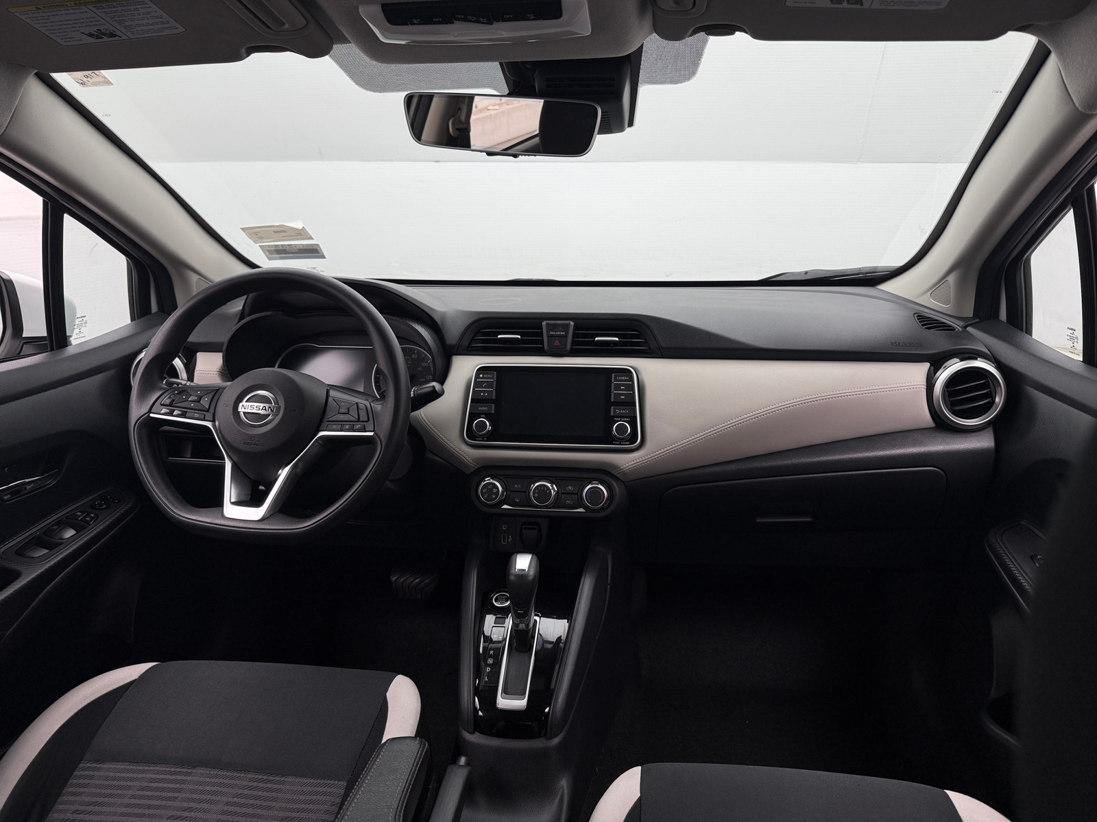 Thumbnail: 2020 Nissan Versa - 3