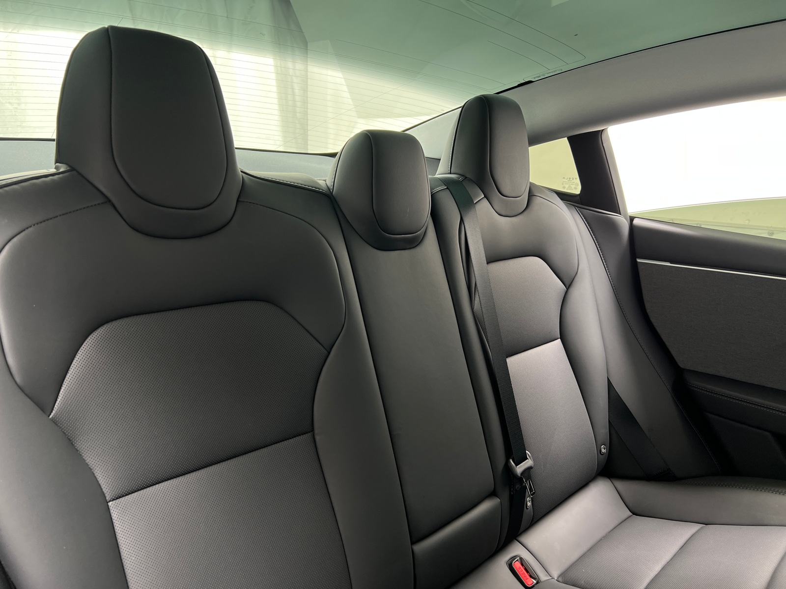 Thumbnail: 2025 Tesla Model 3 - 5