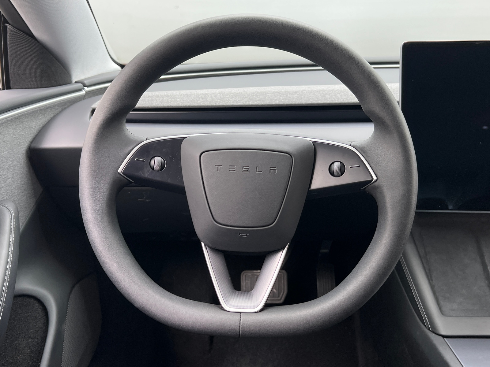 Thumbnail: 2025 Tesla Model 3 - 4