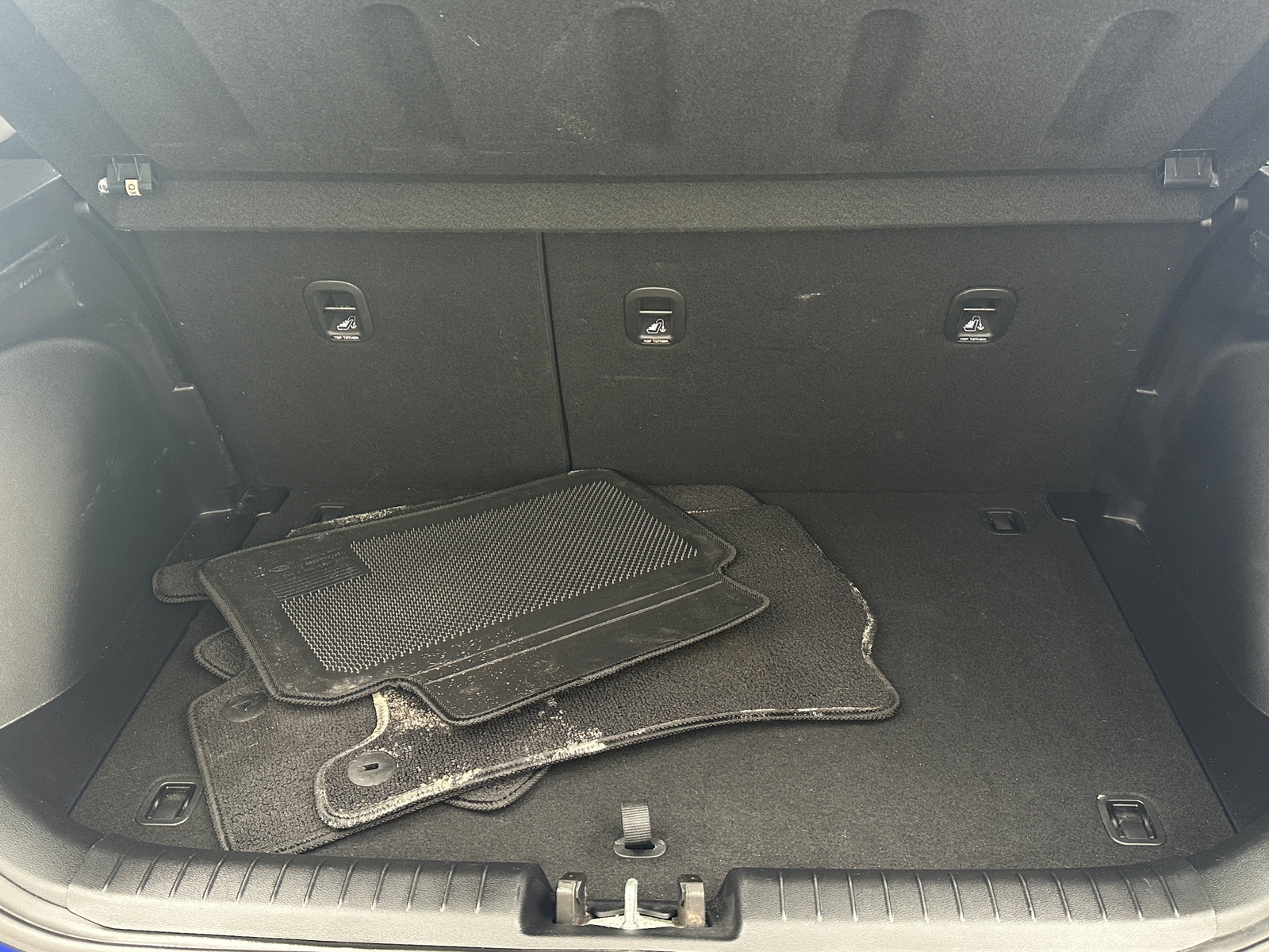 Thumbnail: 2021 Hyundai Venue - 7