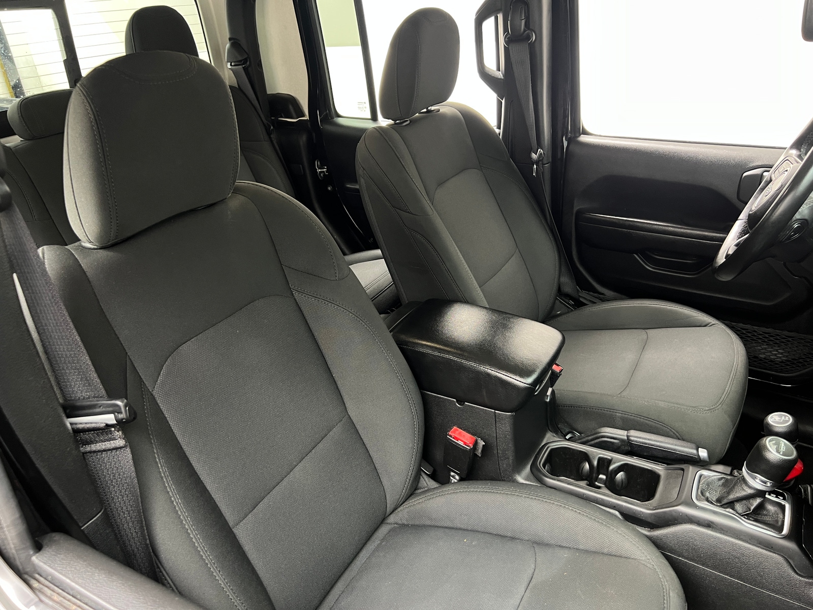 Thumbnail: 2021 Jeep Gladiator - 2