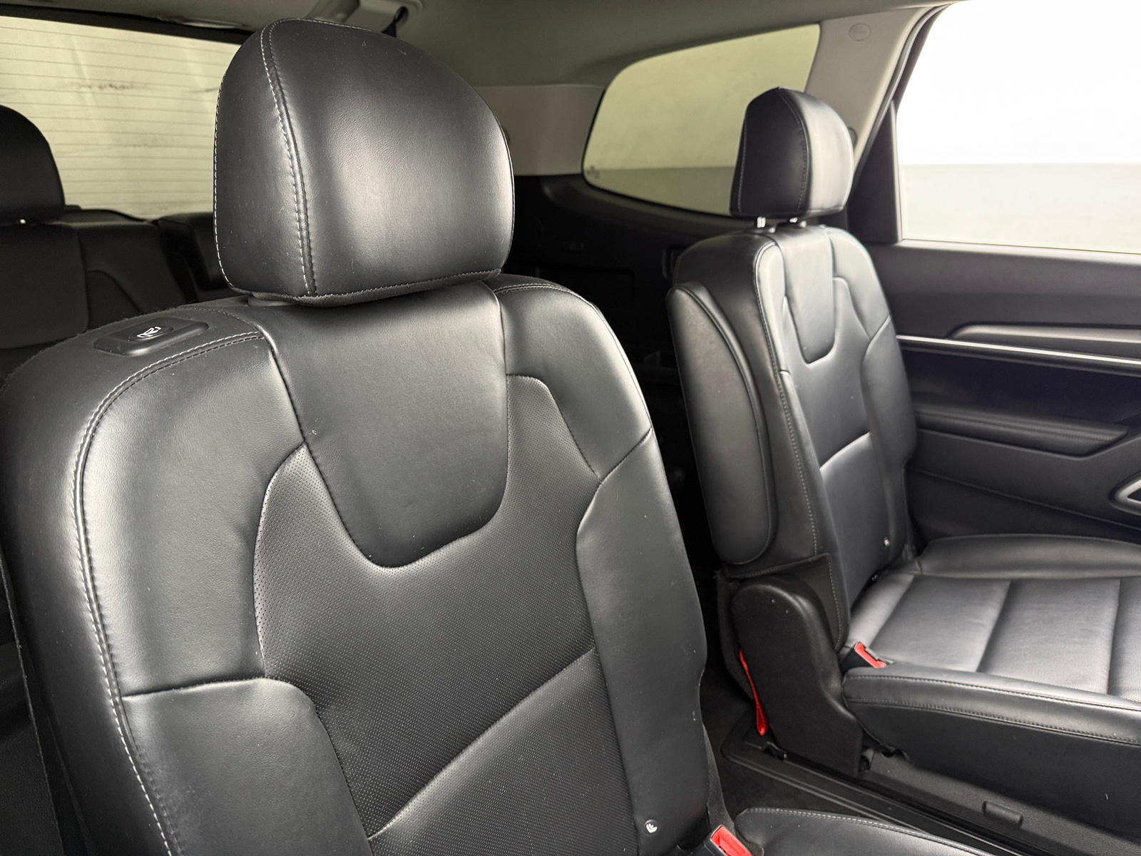 Thumbnail: 2021 Kia Telluride - 5