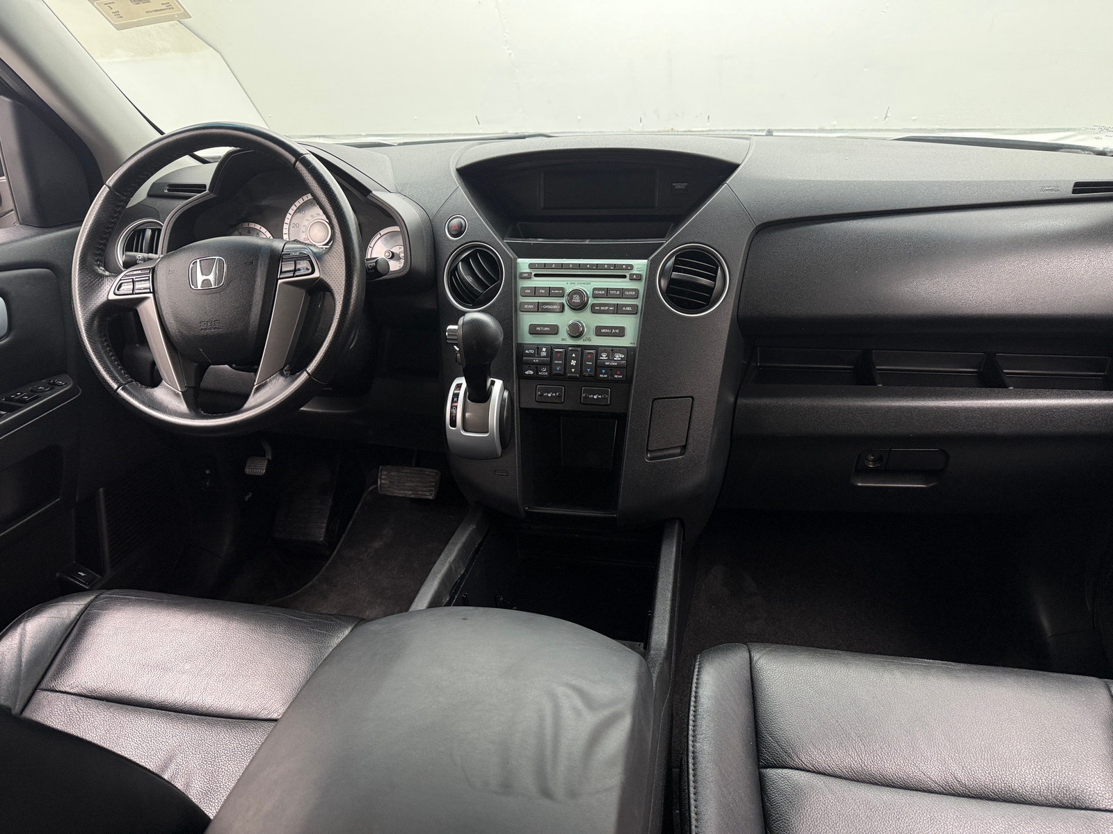 Thumbnail: 2011 Honda Pilot - 2