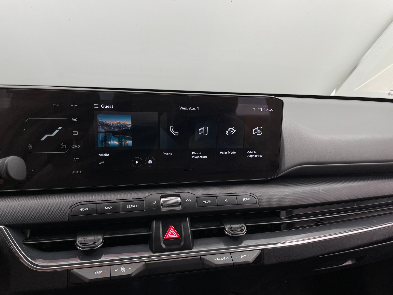 Thumbnail: 2025 Kia K4 - 4