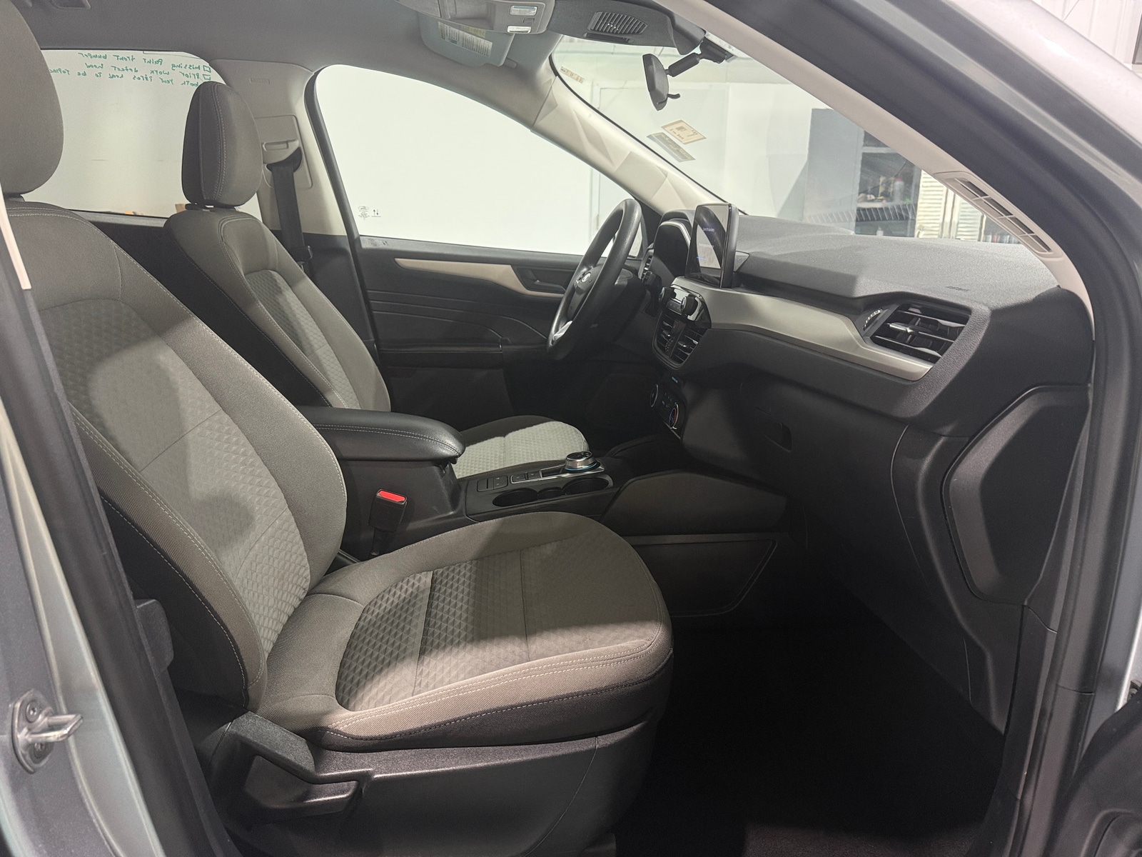 Thumbnail: 2022 Ford Escape - 2