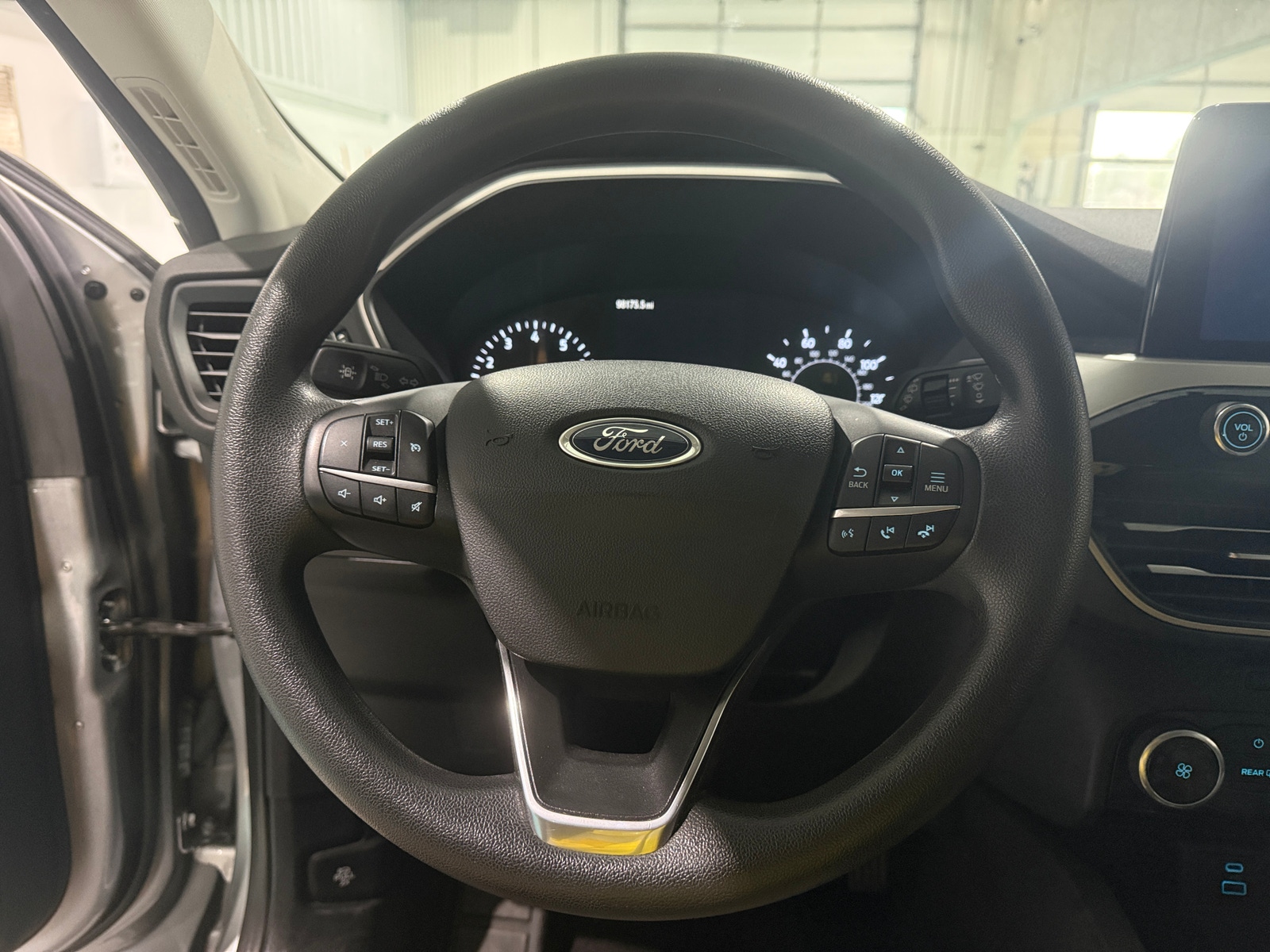 Thumbnail: 2022 Ford Escape - 5