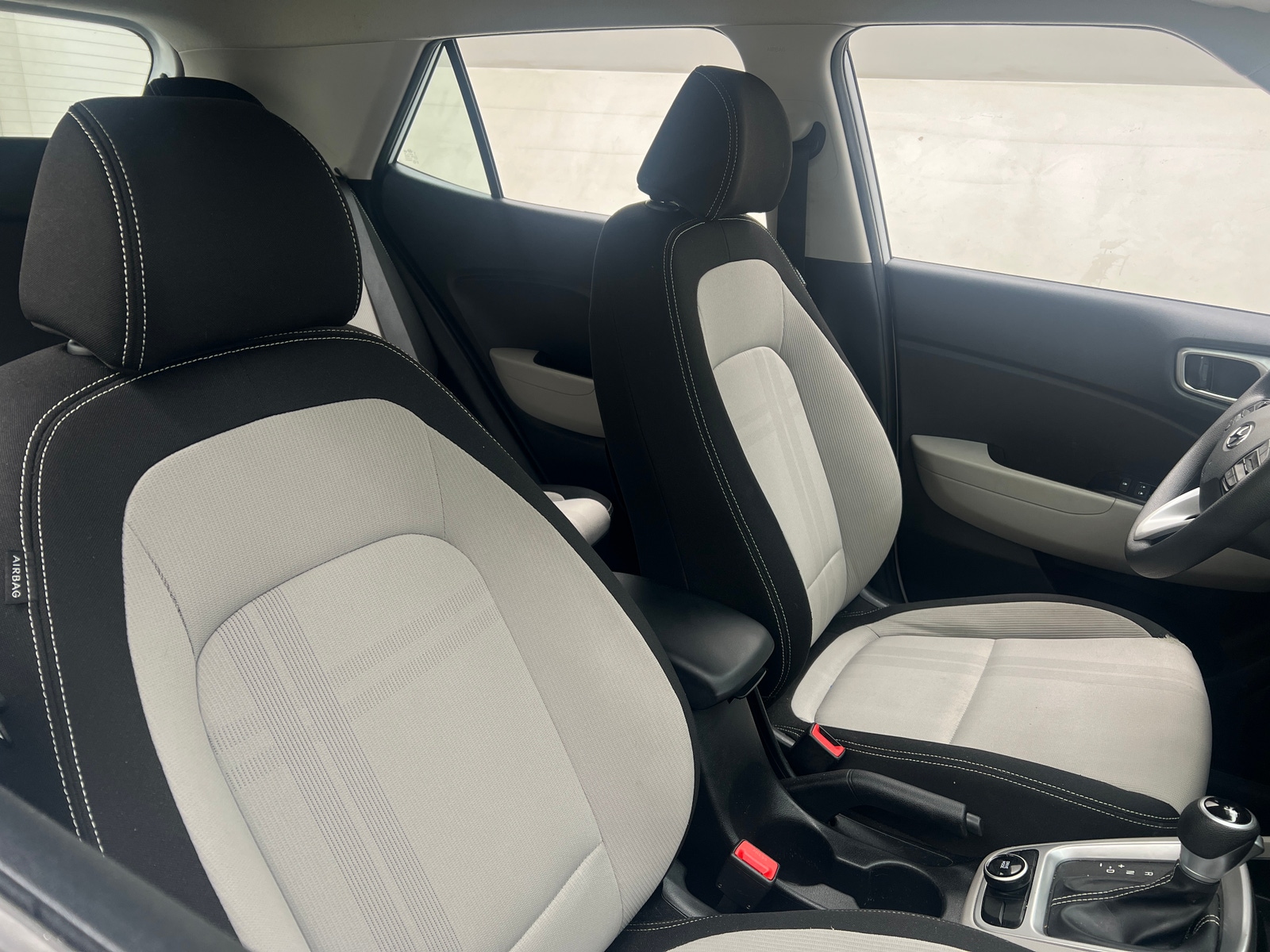 Thumbnail: 2020 Hyundai Venue - 2