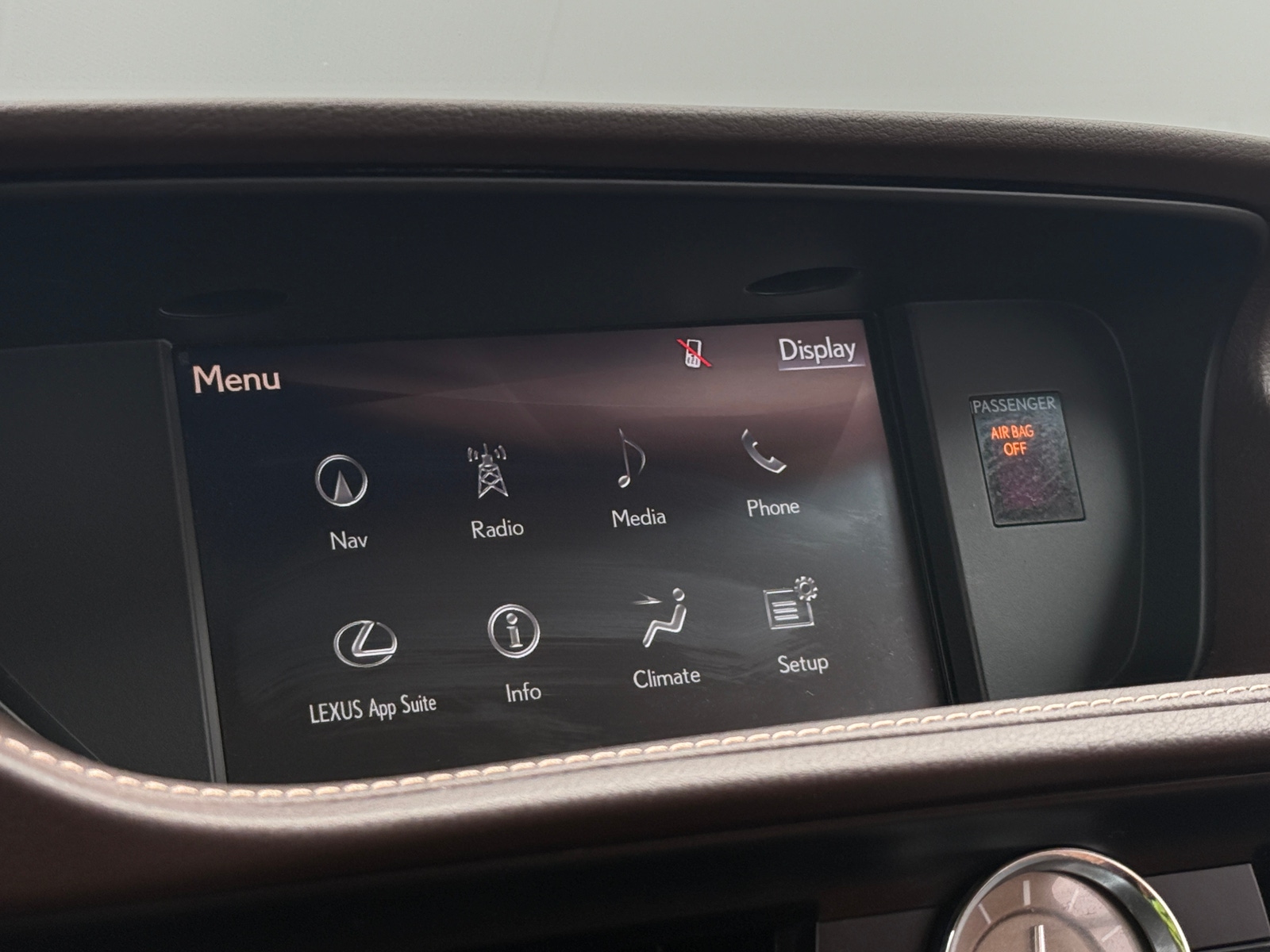 Thumbnail: 2018 Lexus ES - 3