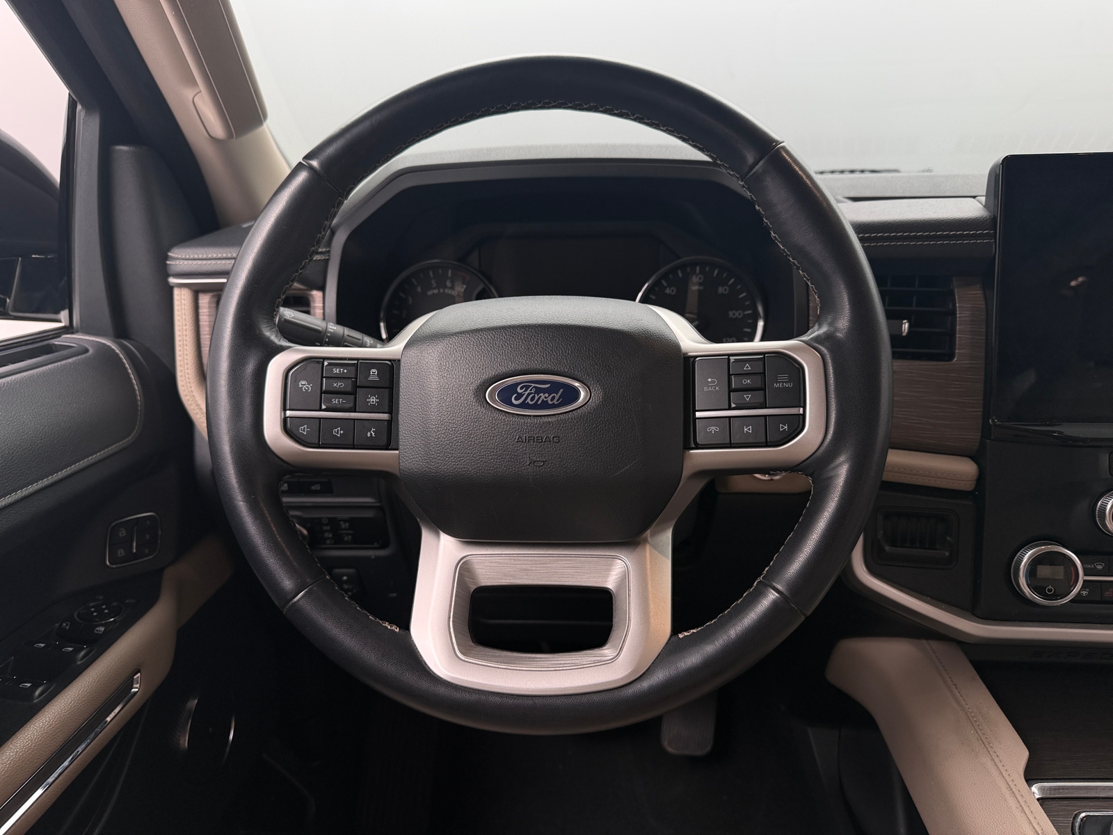 Thumbnail: 2024 Ford Expedition MAX - 4