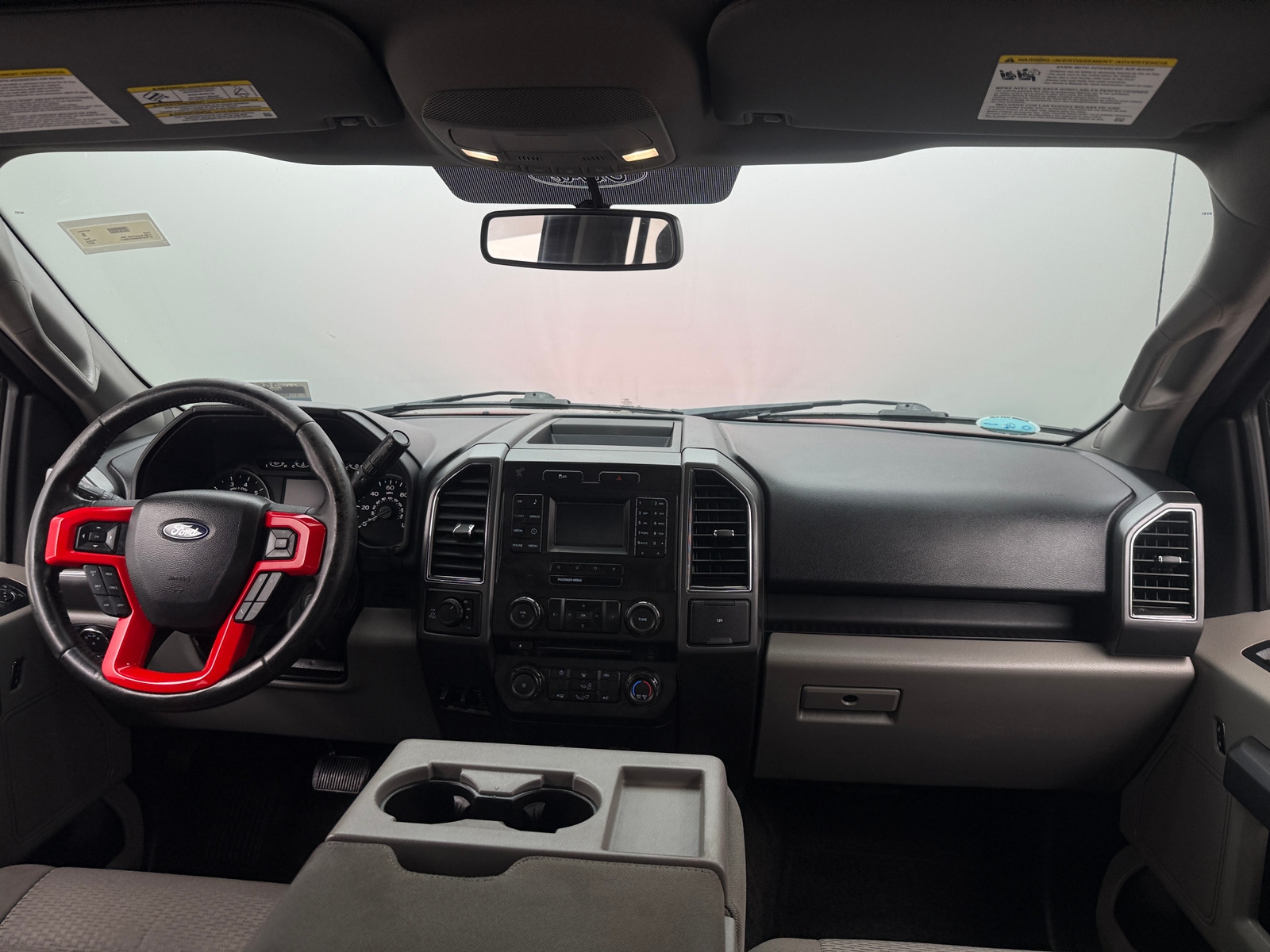 Thumbnail: 2017 Ford Econoline - 3