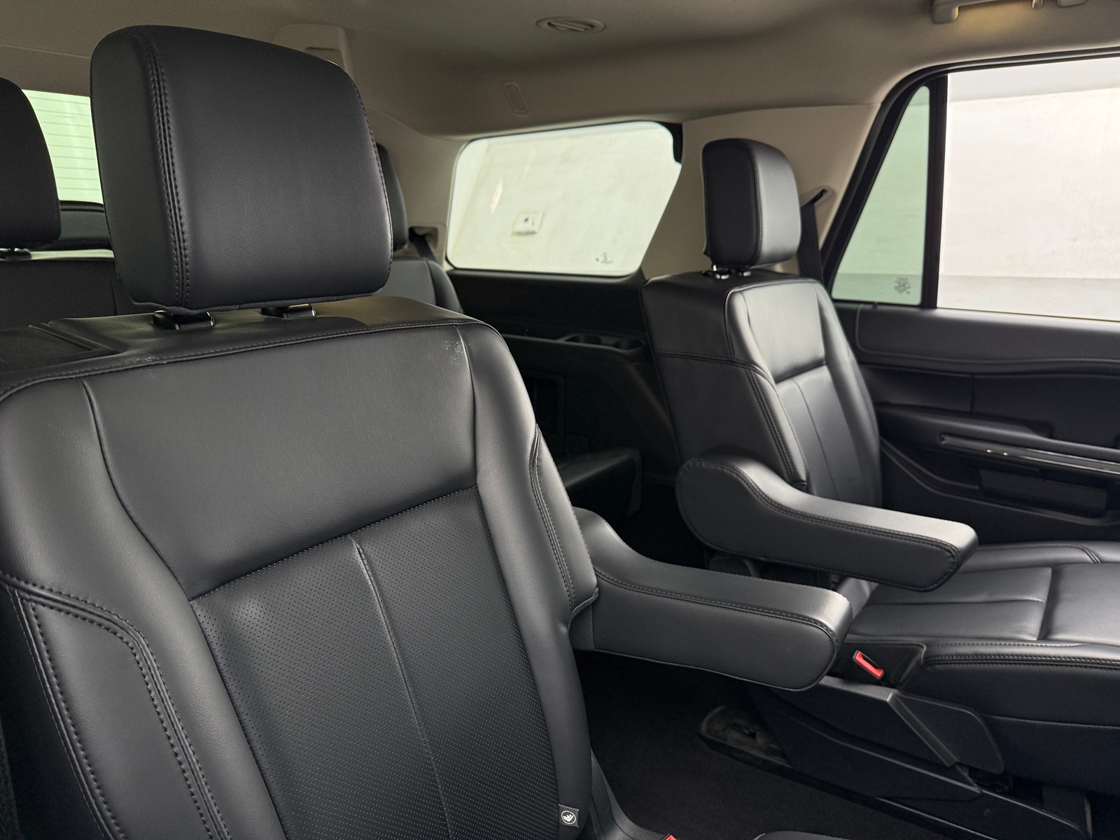 Thumbnail: 2024 Ford Expedition - 6