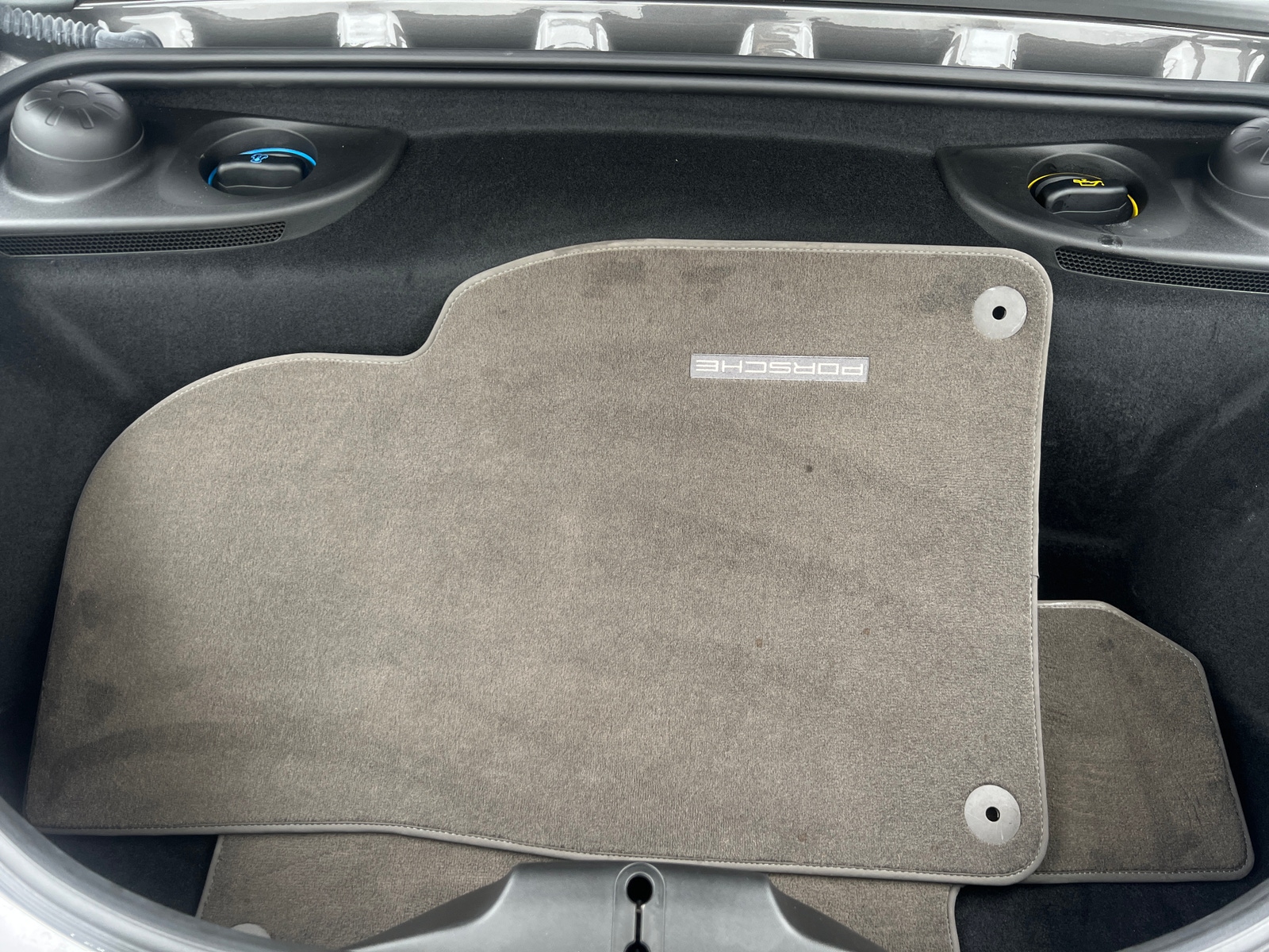 Thumbnail: 2013 Porsche Boxster - 4