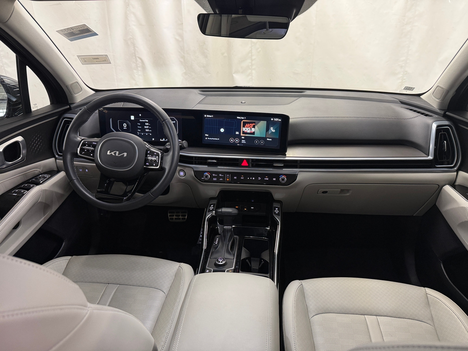 Thumbnail: 2025 Kia Sorento - 2