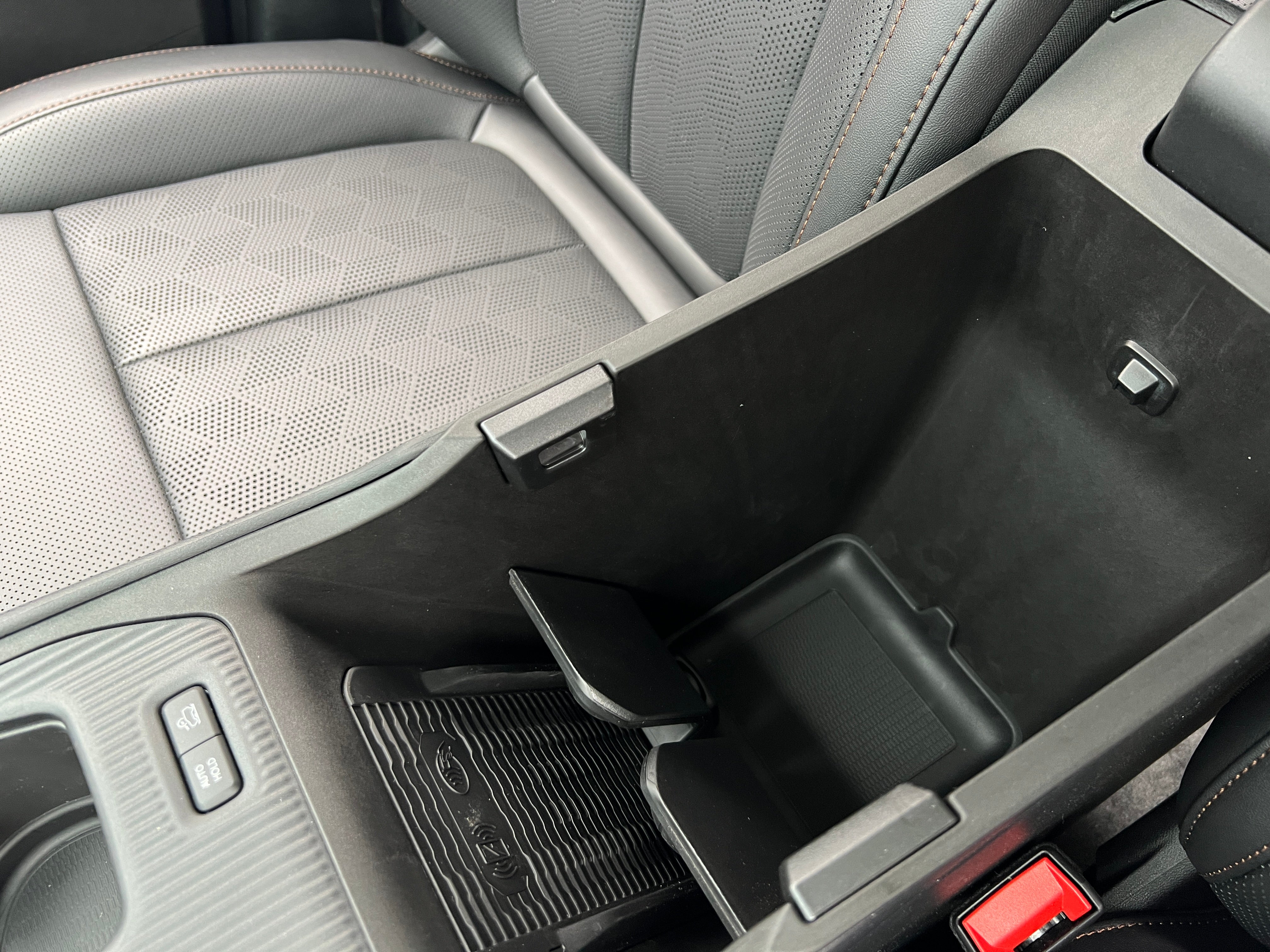 2026 Jeep Cherokee Overland - Photo 15