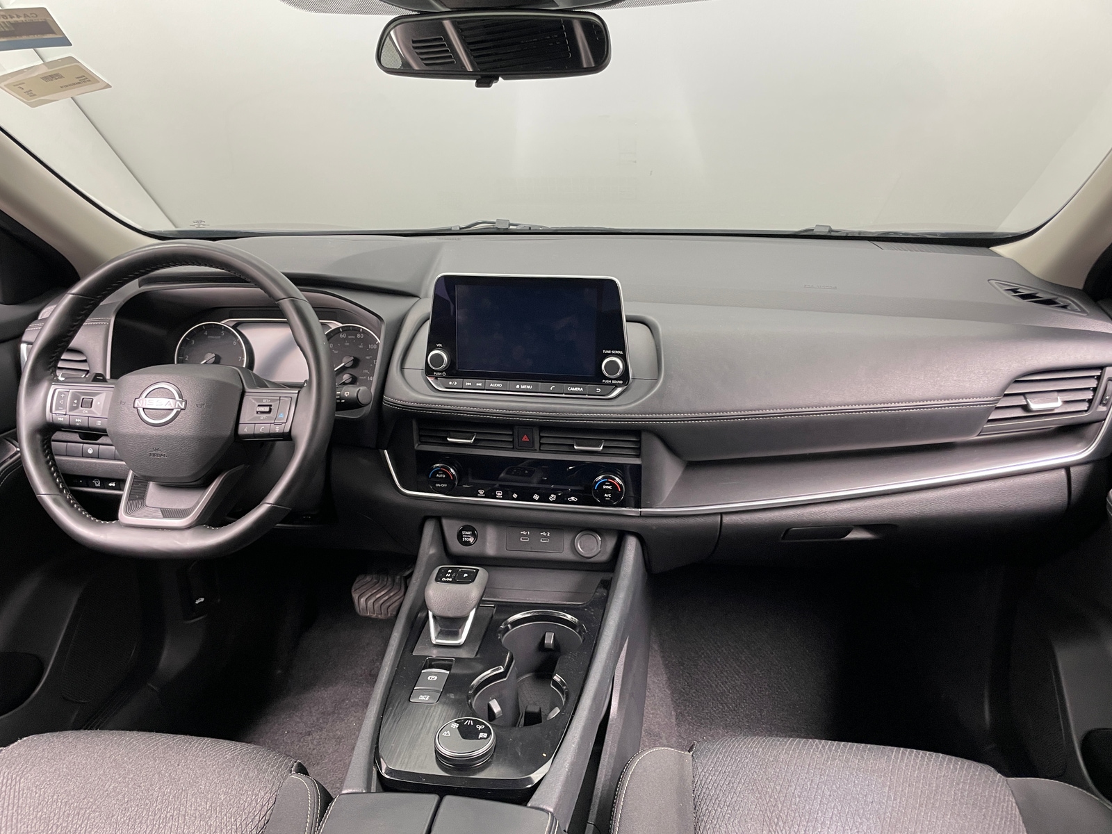 Thumbnail: 2025 Nissan Rogue - 3