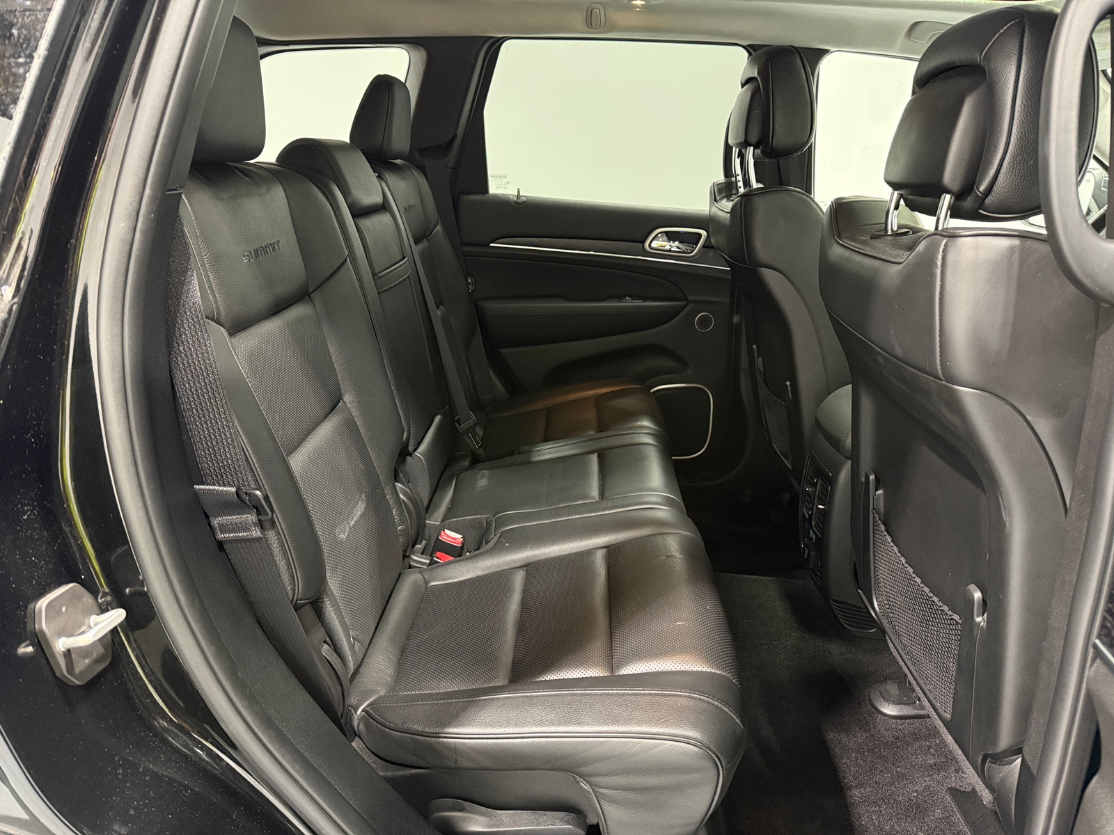 Thumbnail: 2018 Jeep Grand Cherokee - 5