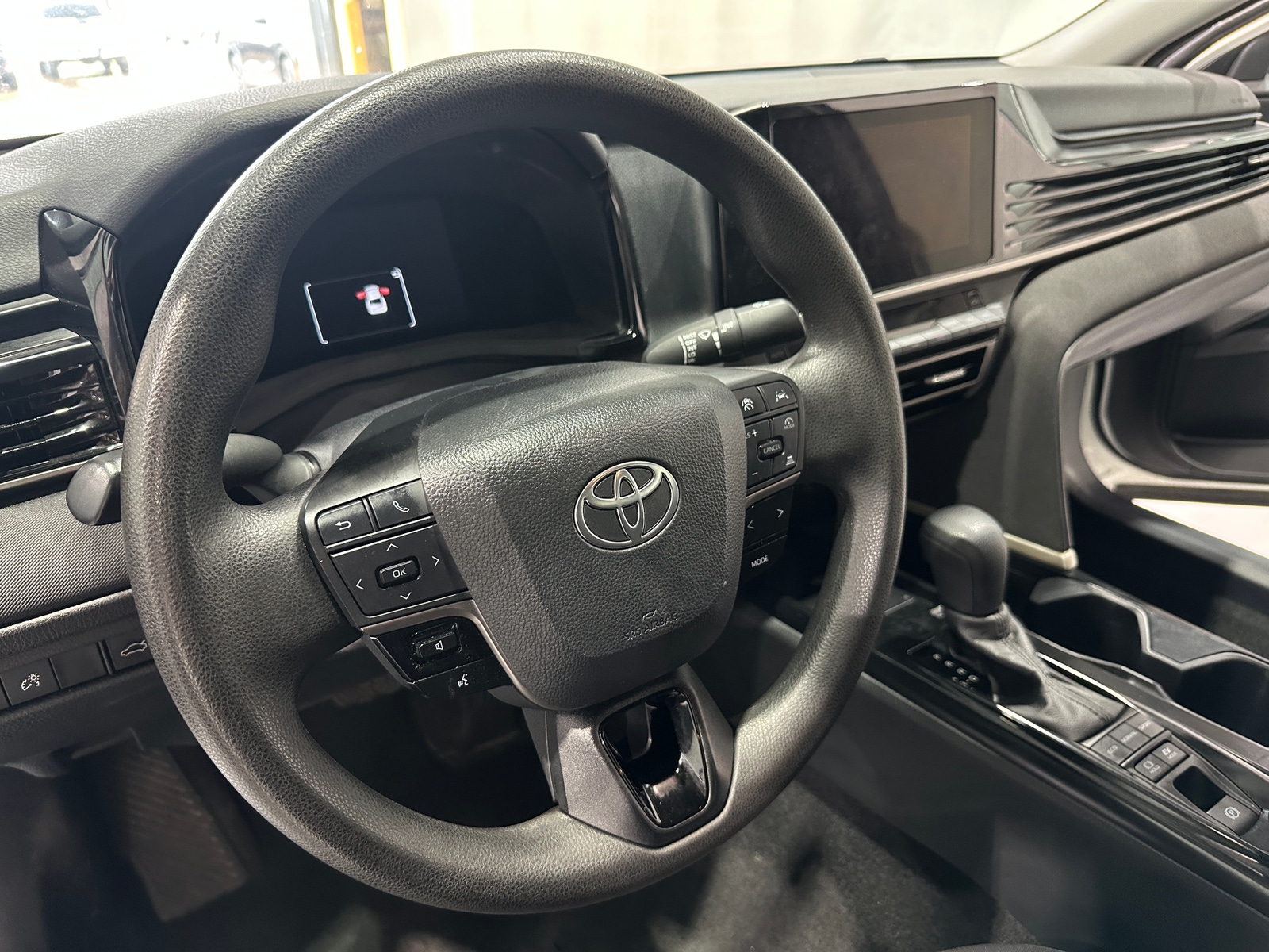 Thumbnail: 2025 Toyota Camry - 5