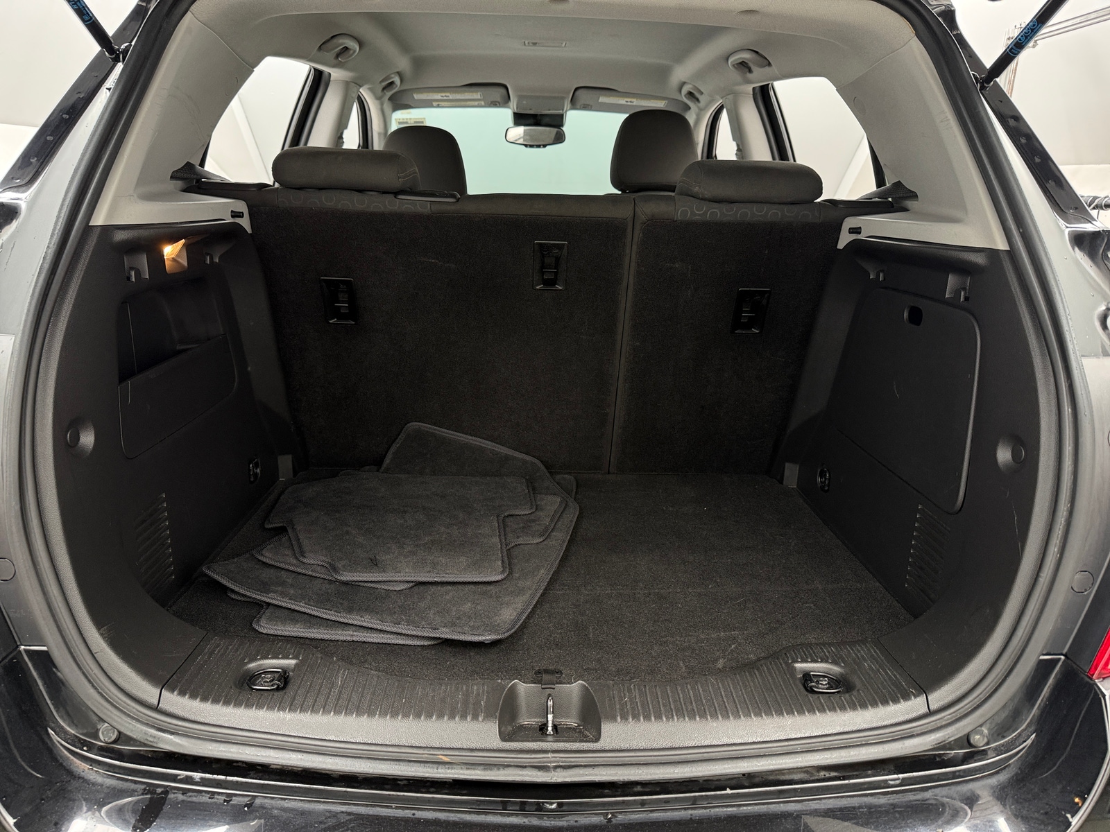 Thumbnail: 2021 Chevrolet Trax - 7