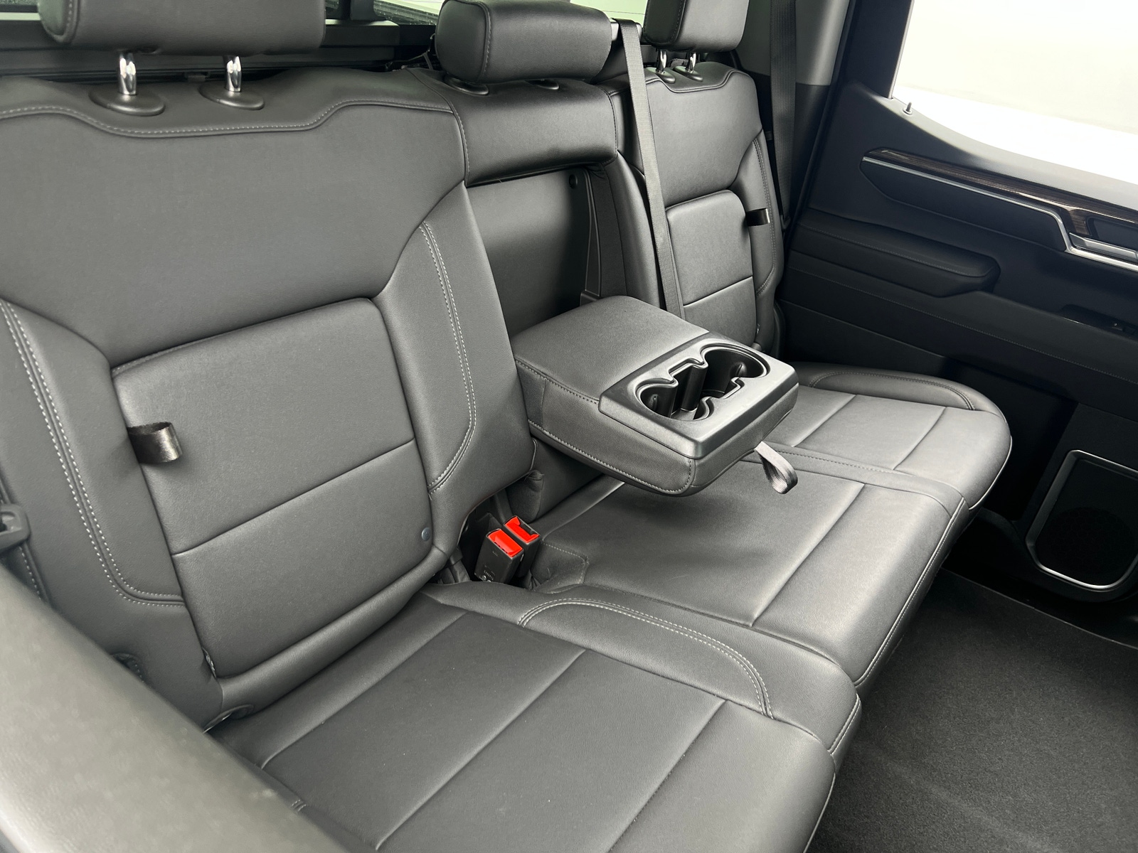 Thumbnail: 2025 Chevrolet Silverado 1500 - 5