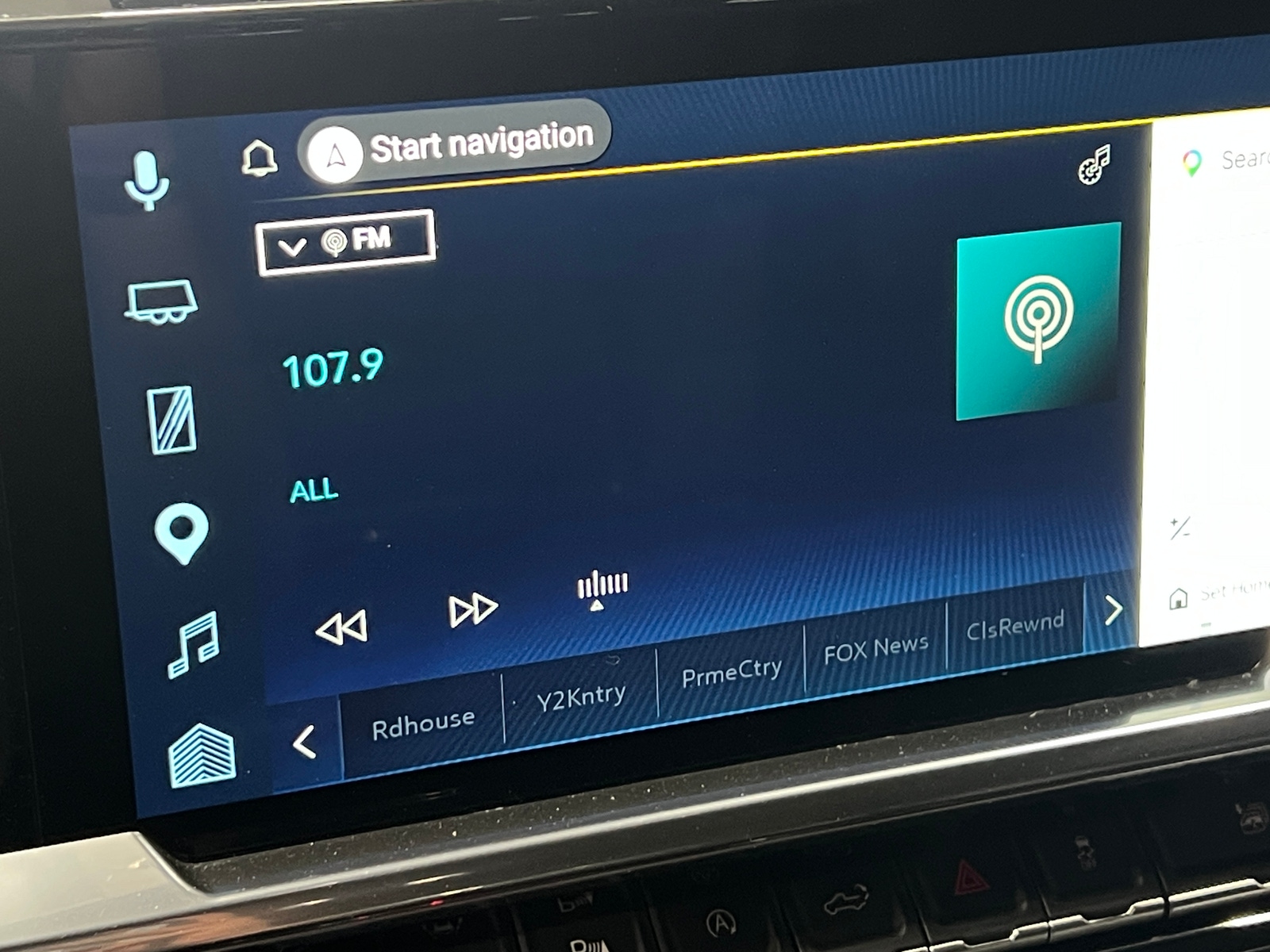 Thumbnail: 2025 Chevrolet Silverado 1500 - 3