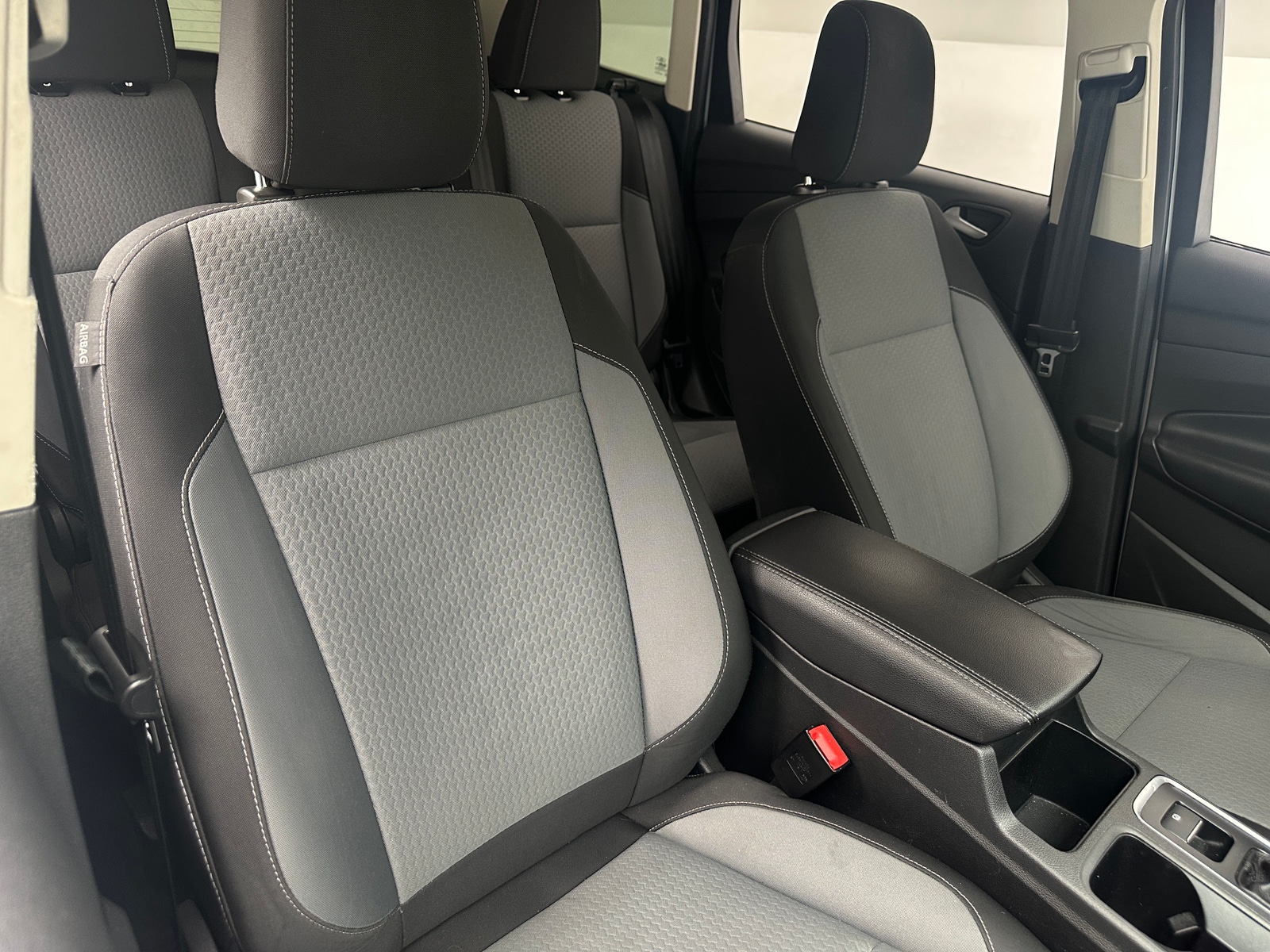 Thumbnail: 2019 Ford Escape - 2