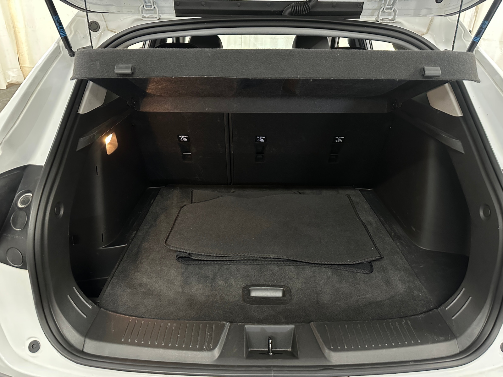 Thumbnail: 2025 Chevrolet Trax - 7