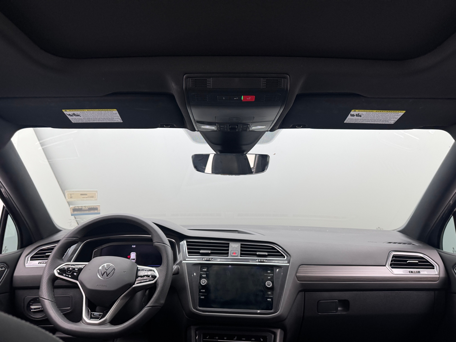 Thumbnail: 2022 Volkswagen Tiguan - 2