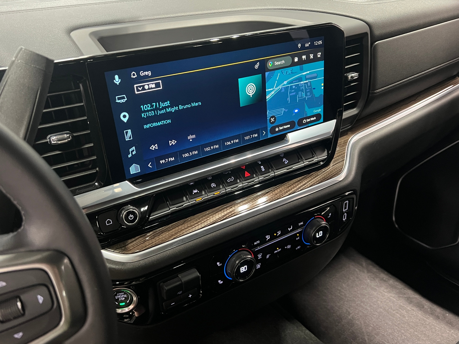 Thumbnail: 2022 Chevrolet Silverado 1500 - 4