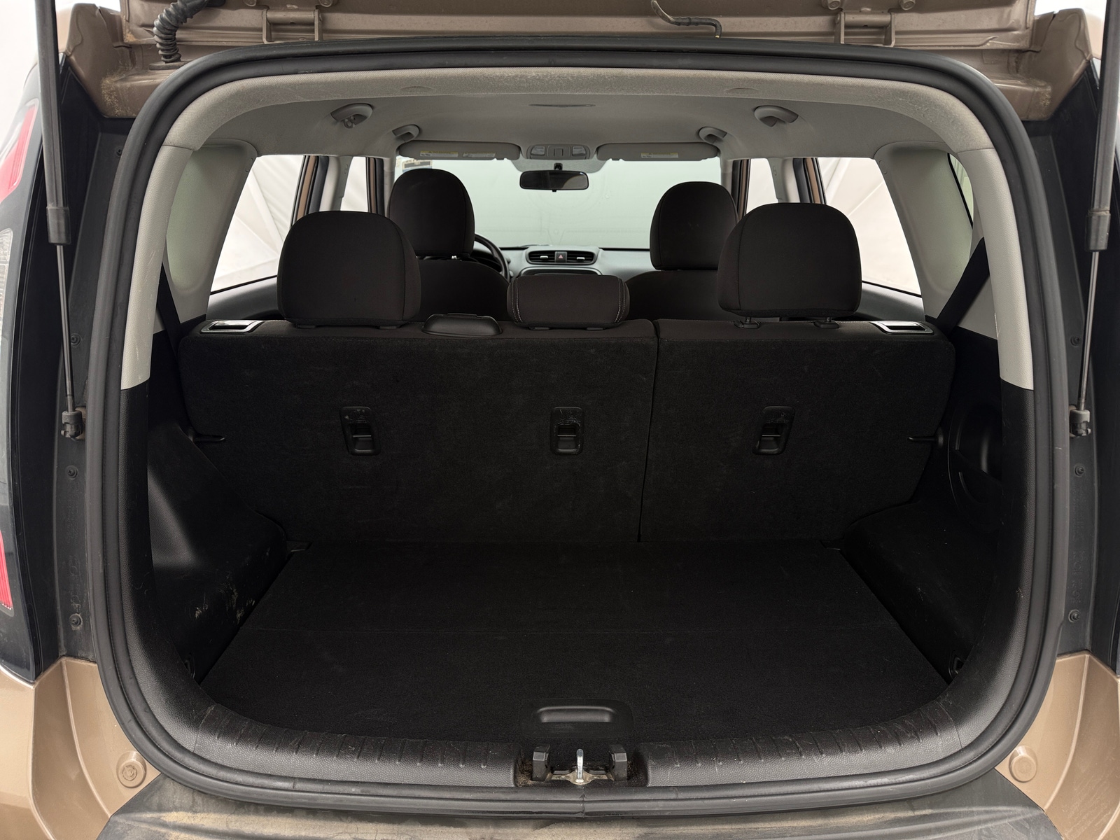 Thumbnail: 2015 Kia Soul - 7