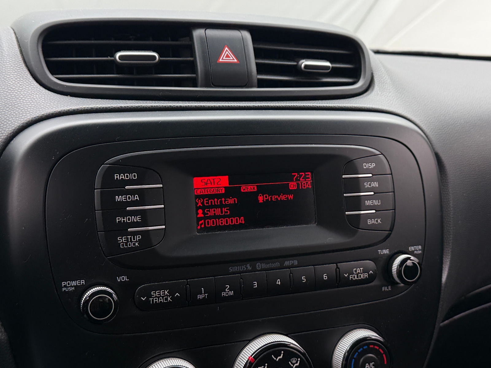 Thumbnail: 2015 Kia Soul - 4