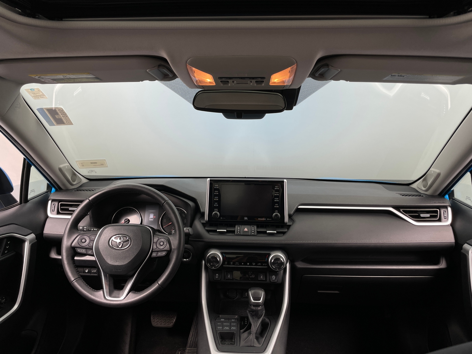 Thumbnail: 2020 Toyota RAV4 - 2