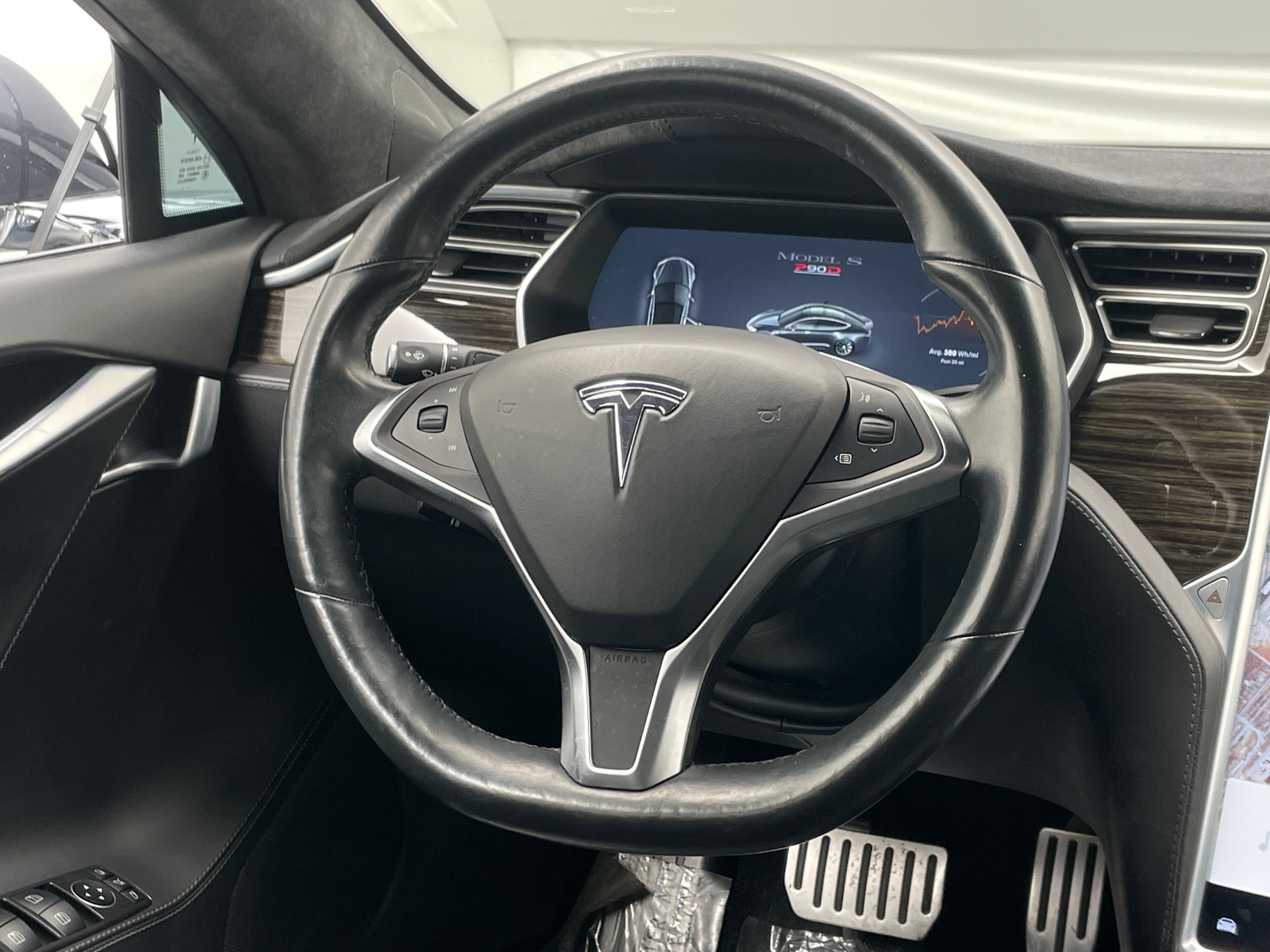 Thumbnail: 2016 Tesla Model S - 4