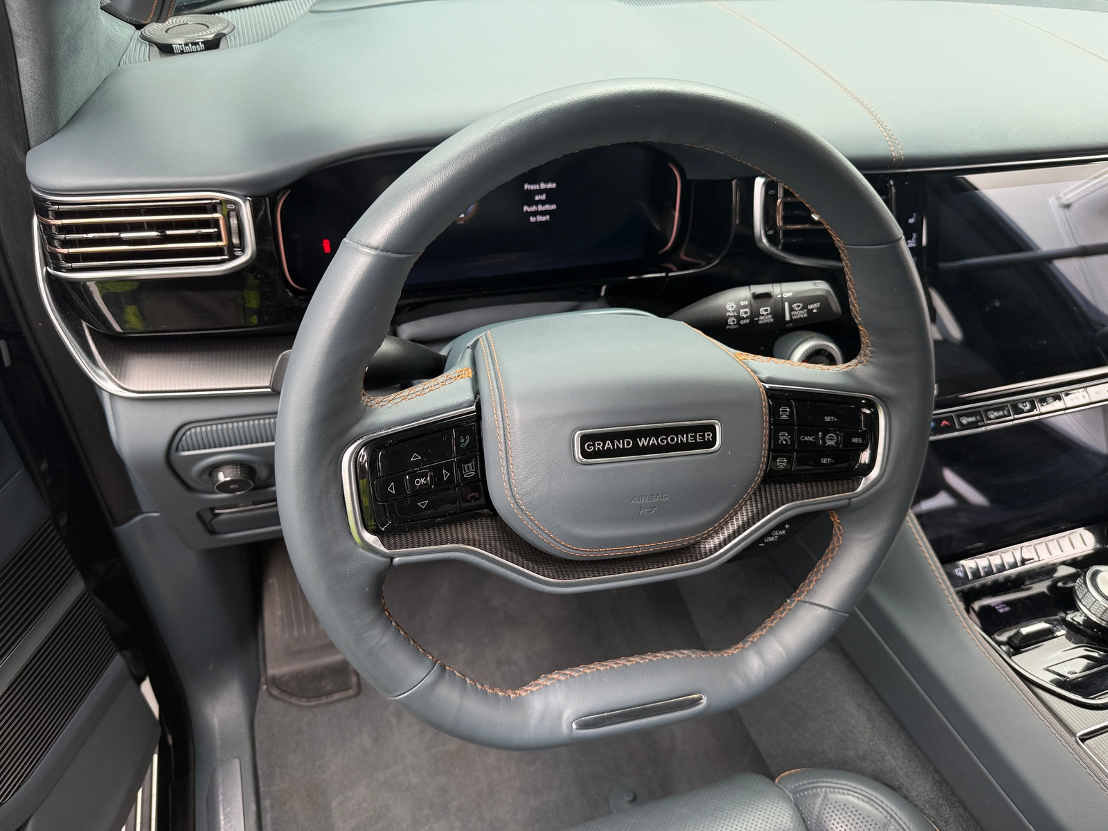 Thumbnail: 2023 Jeep Grand Wagoneer L - 4