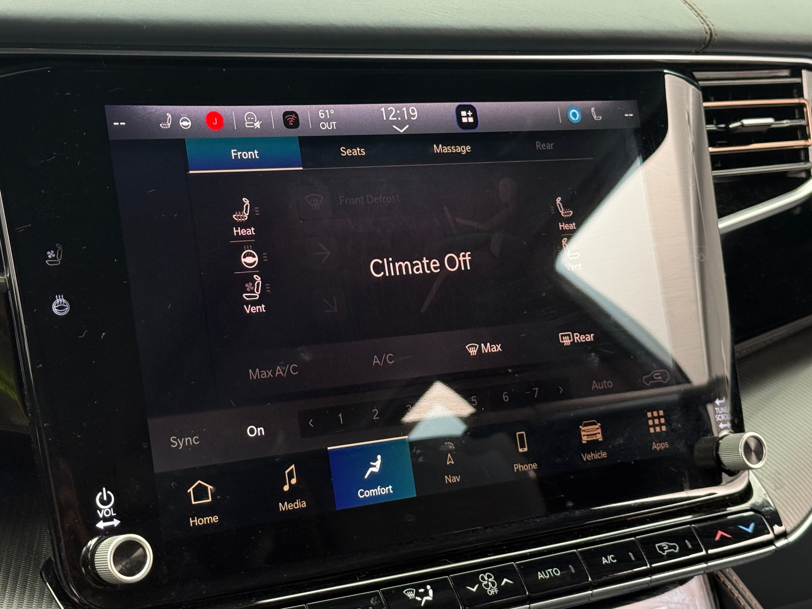 Thumbnail: 2023 Jeep Grand Wagoneer L - 3