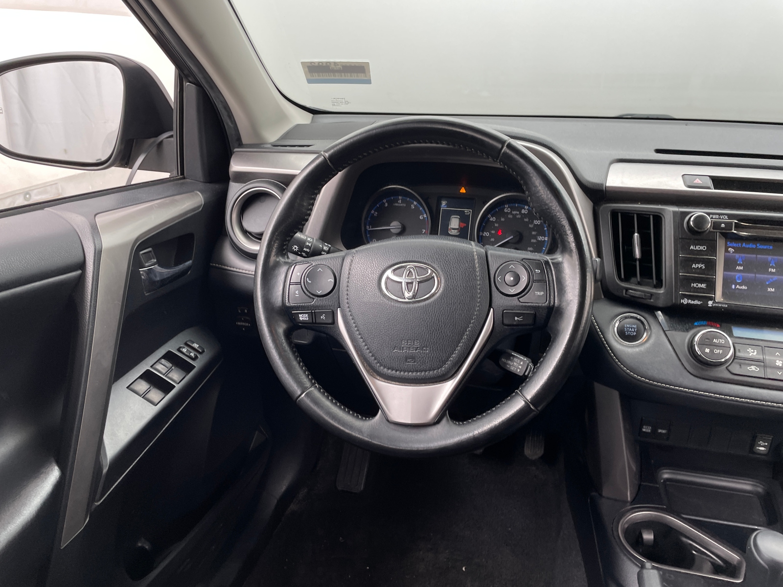 Thumbnail: 2018 Toyota RAV4 - 5