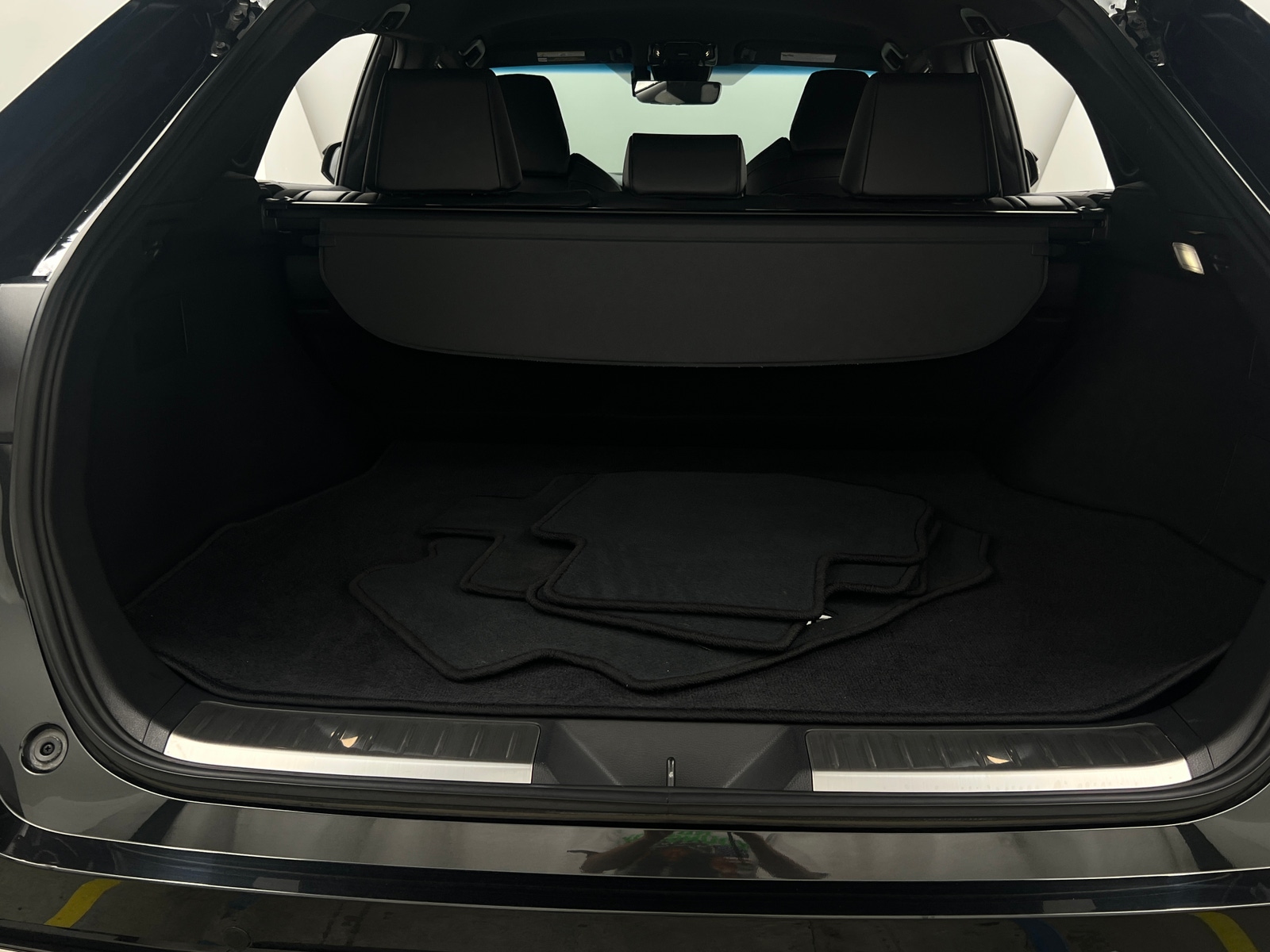 Thumbnail: 2024 Toyota Venza - 6