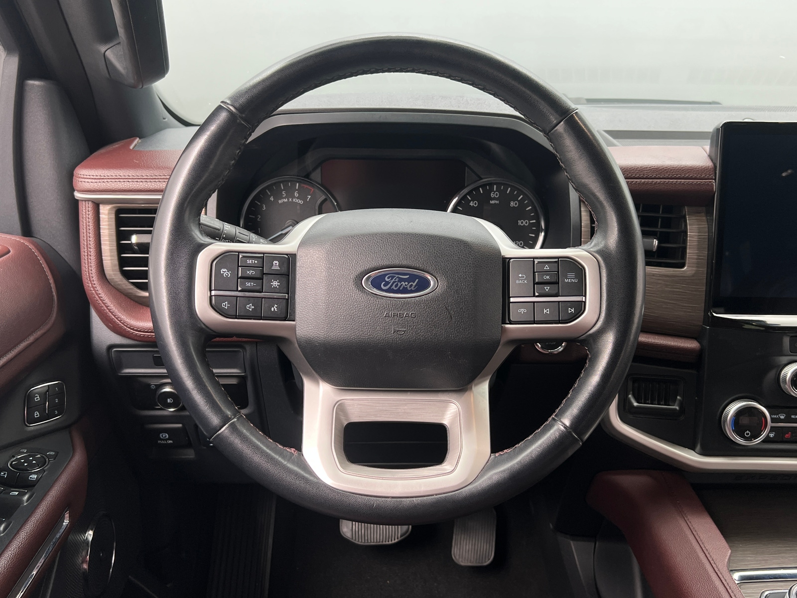 Thumbnail: 2024 Ford Expedition - 4