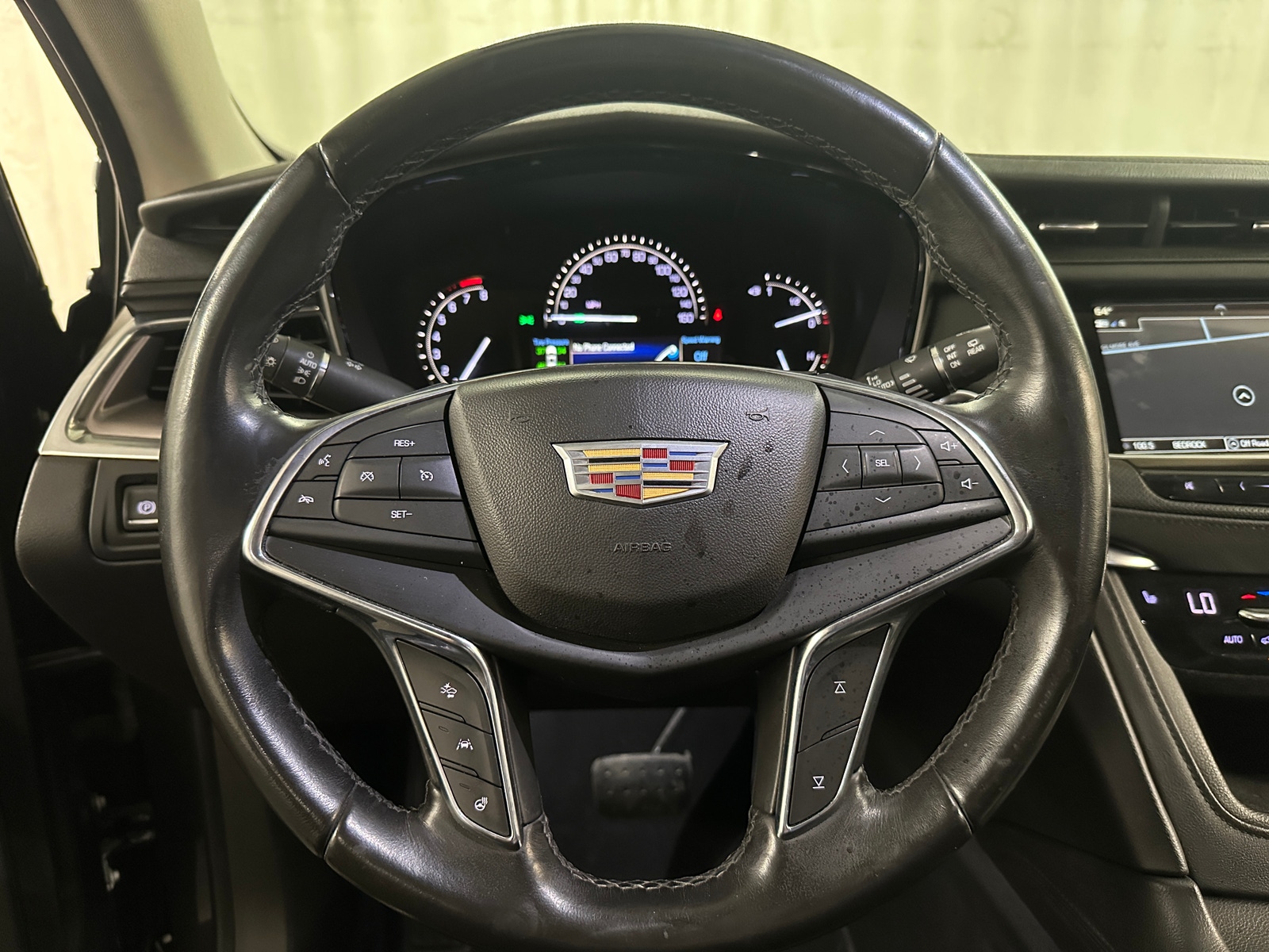 Thumbnail: 2019 Cadillac XT5 - 4