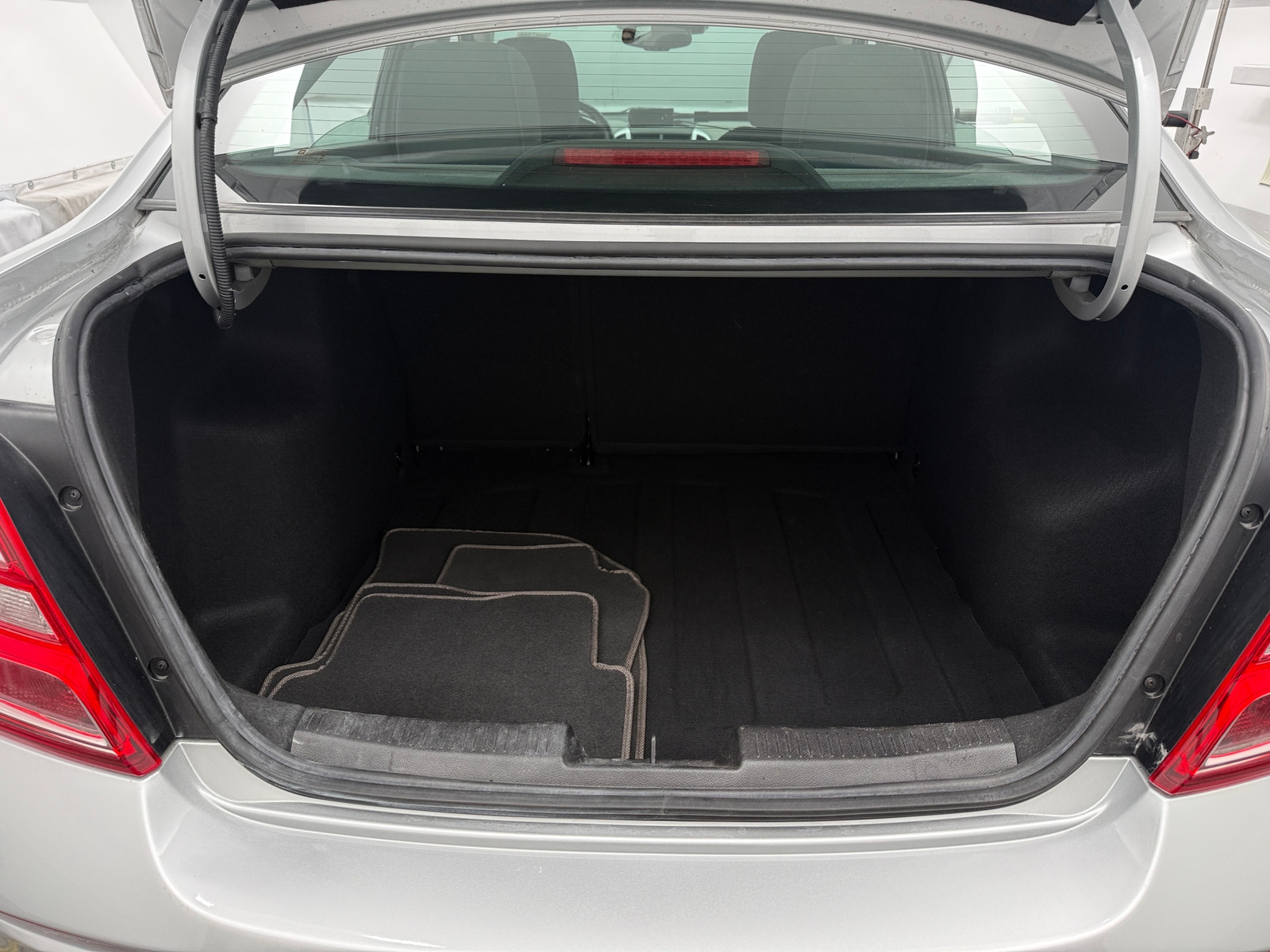 Thumbnail: 2020 Chevrolet Sonic - 7