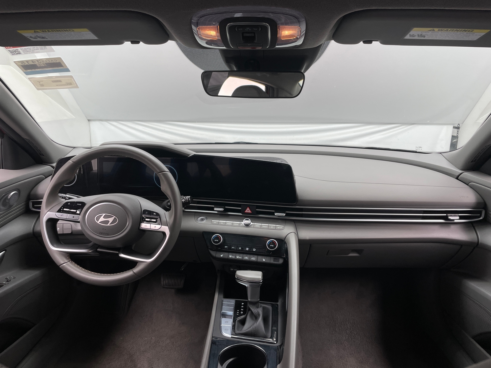 Thumbnail: 2025 Hyundai Elantra - 3